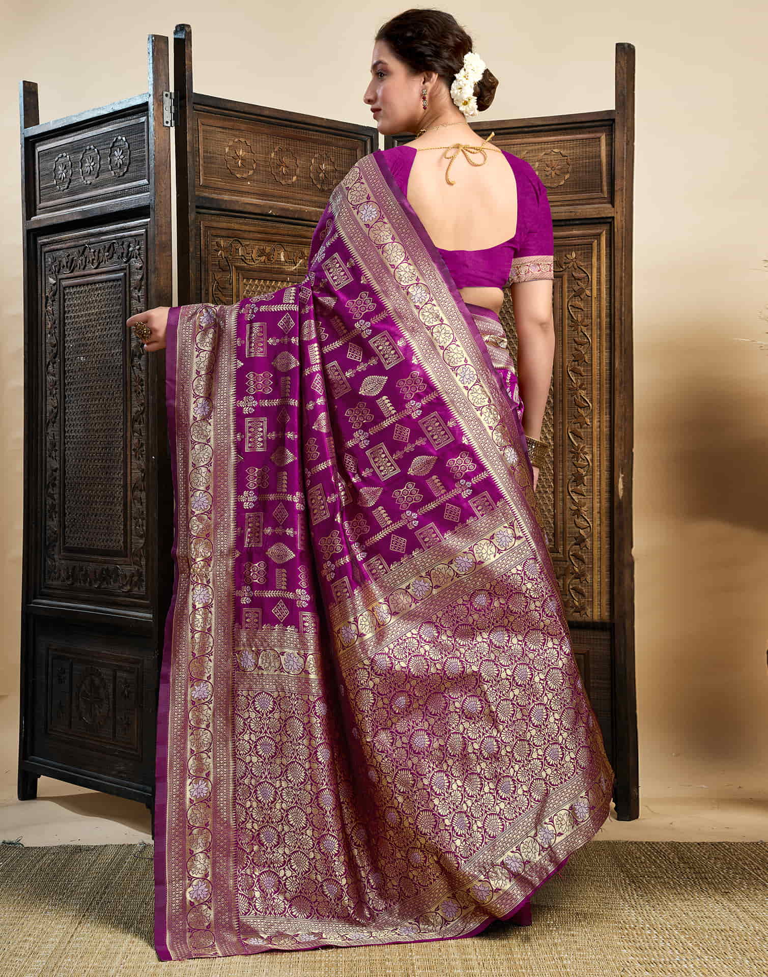 Dark Magenta Silk Woven Banarasi Saree