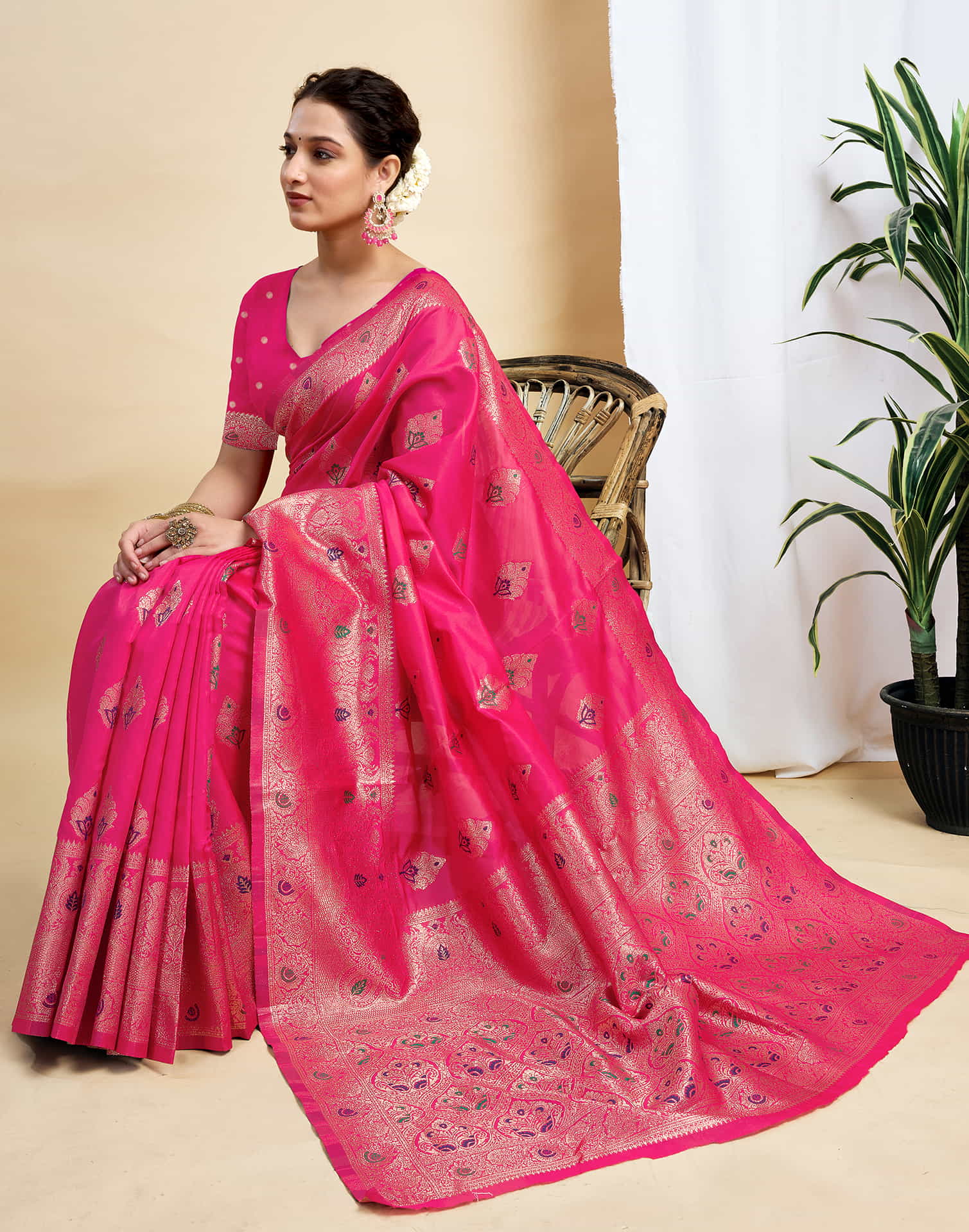 Rani Pink Silk Woven Banarasi Saree
