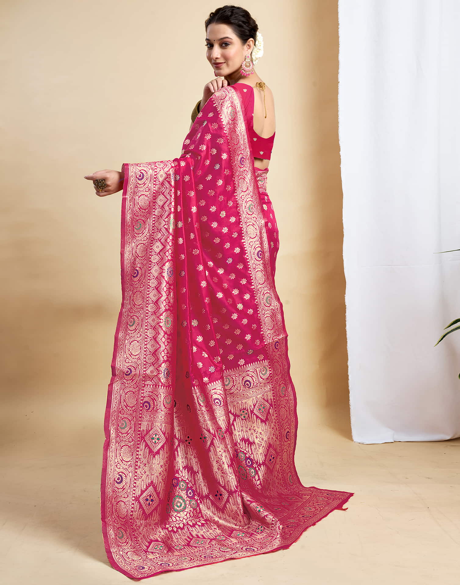 Rani Pink Silk Woven Banarasi Saree