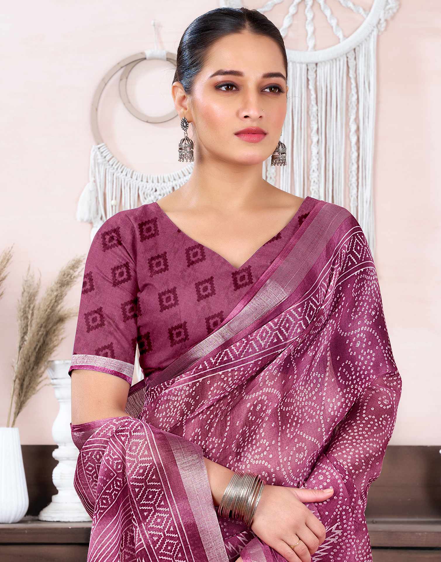 Pink Cotton Linen Bandhani Printed Saree