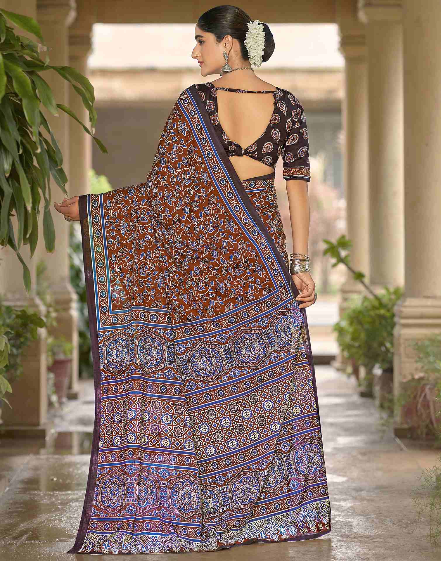 Brown Pure Cotton Printed Saree