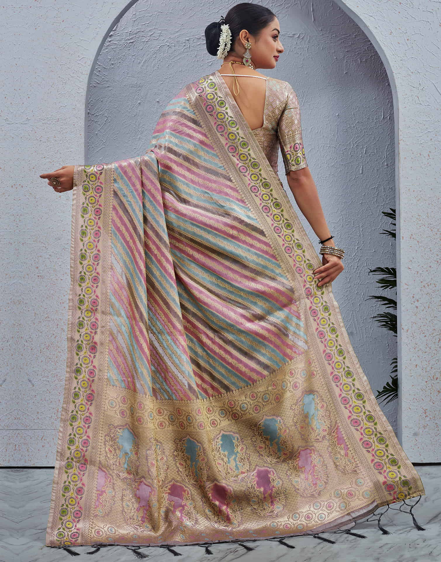Grey Silk Woven Banarasi Saree