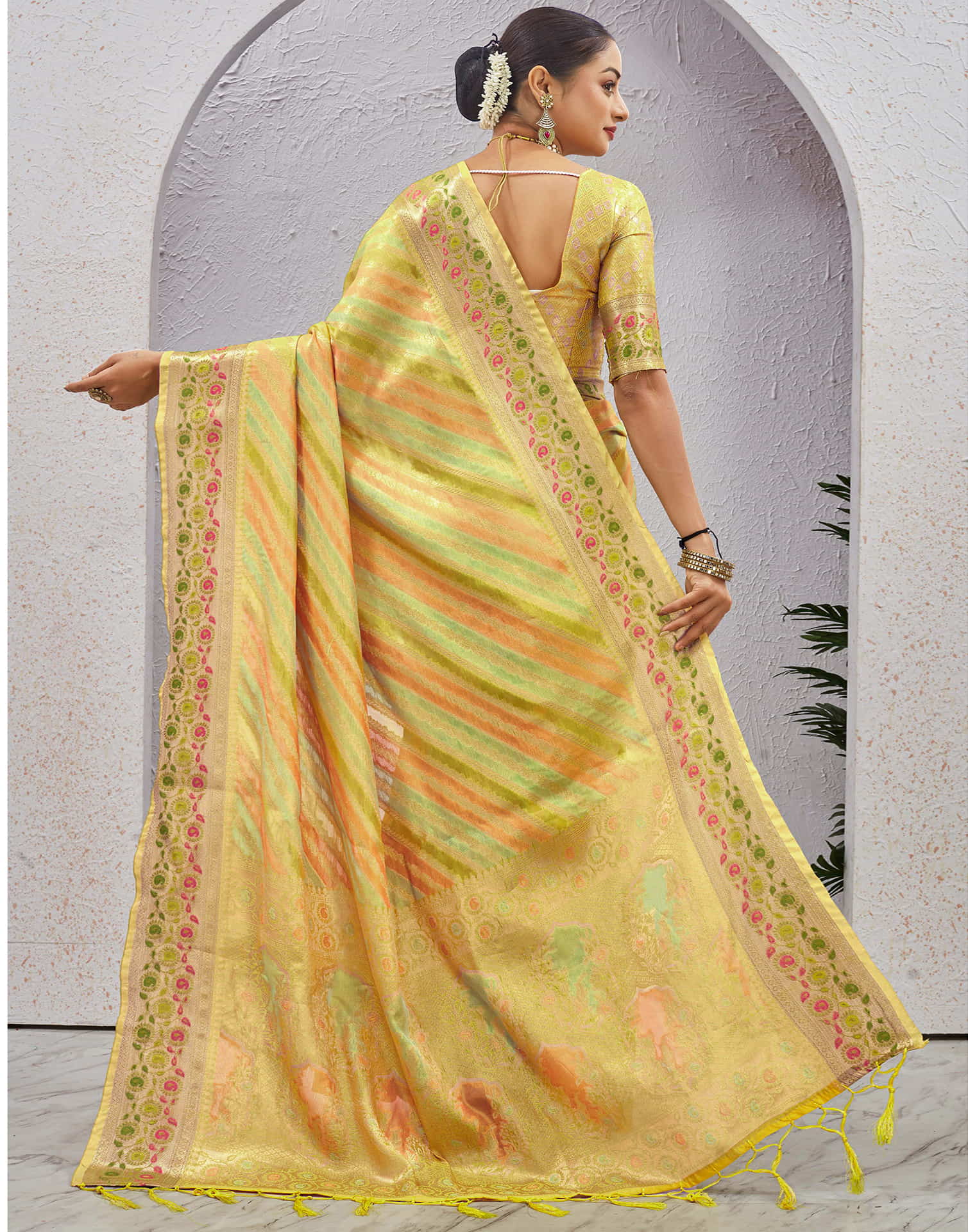 Yellow Silk Woven Banarasi Saree