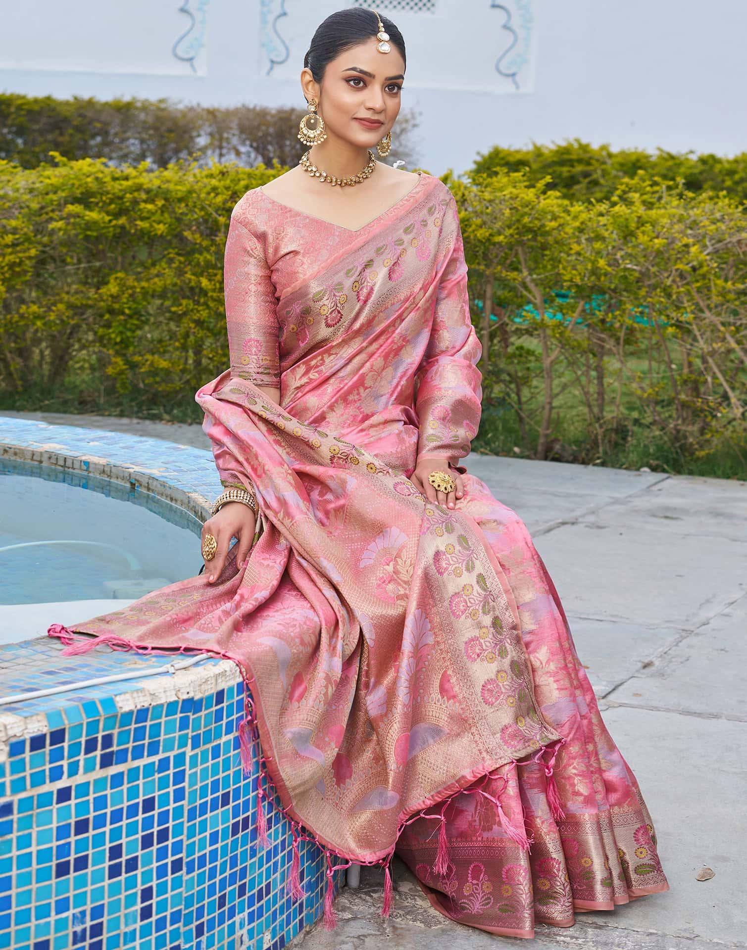 Pink Silk Woven Banarasi Saree