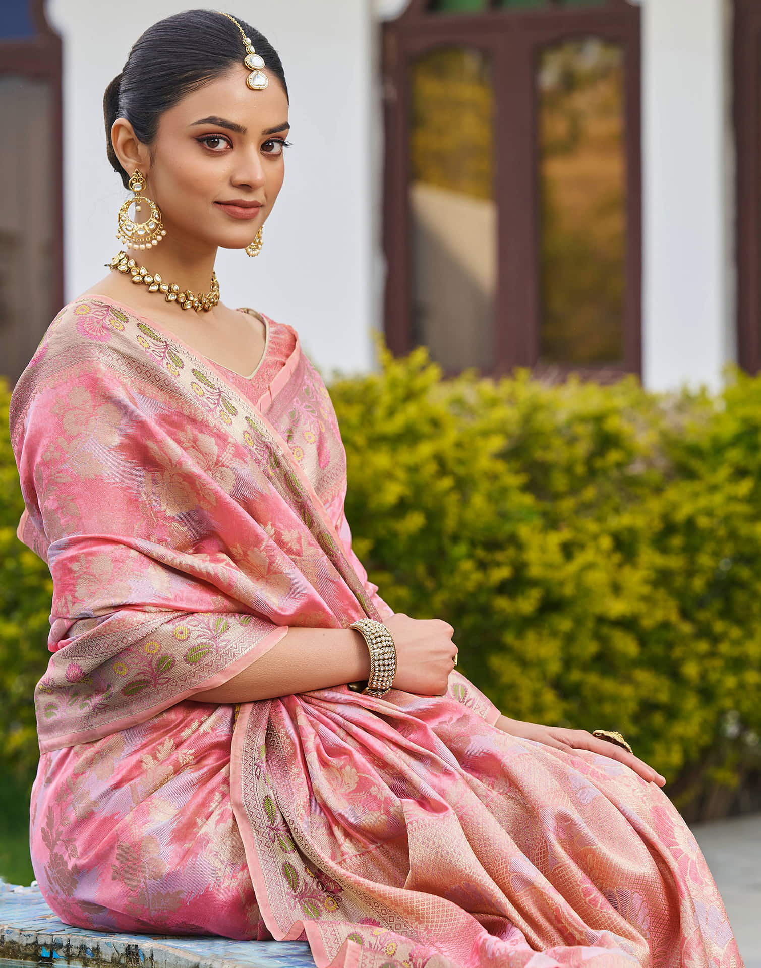Pink Silk Woven Banarasi Saree