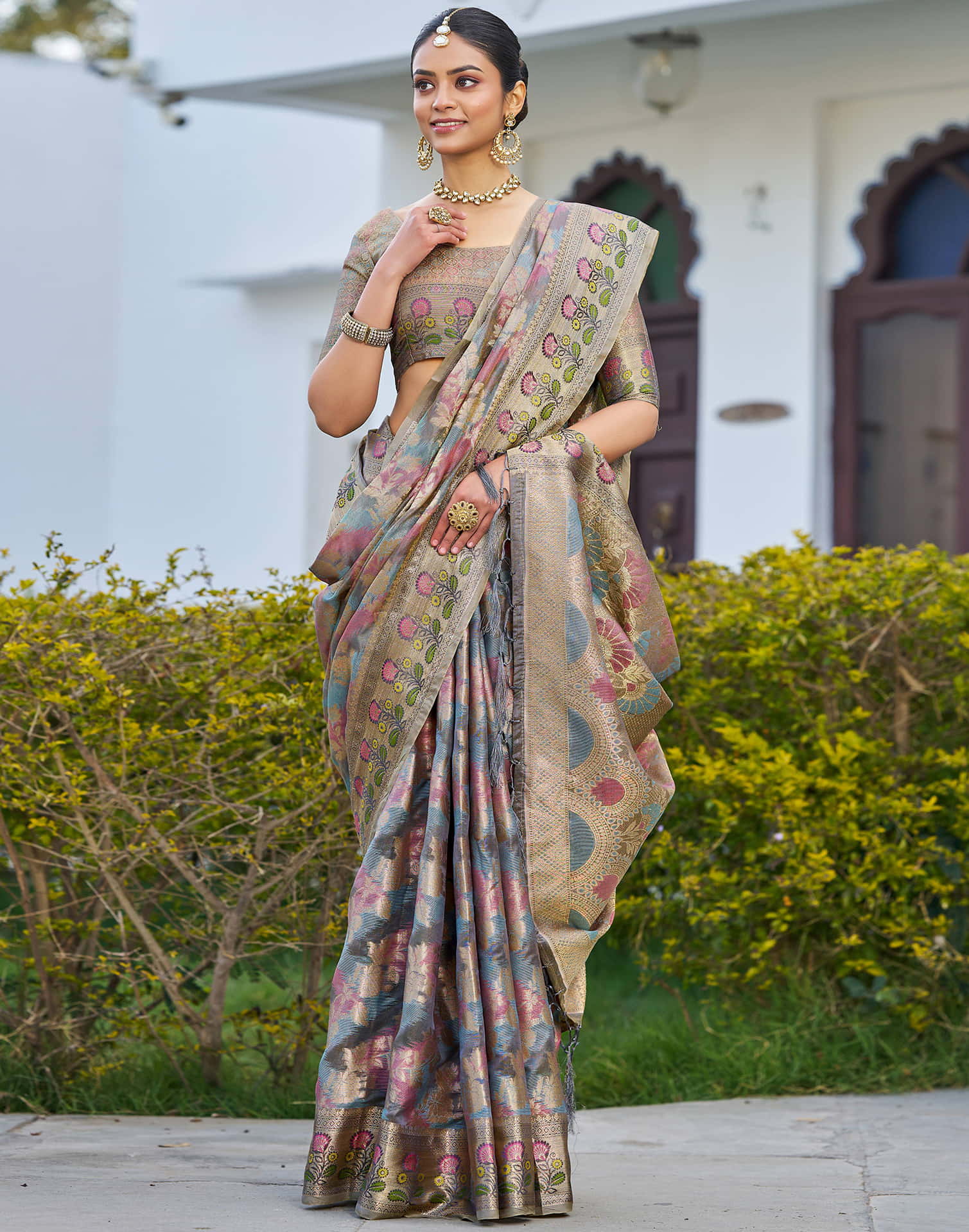 Grey Silk Woven Banarasi Saree