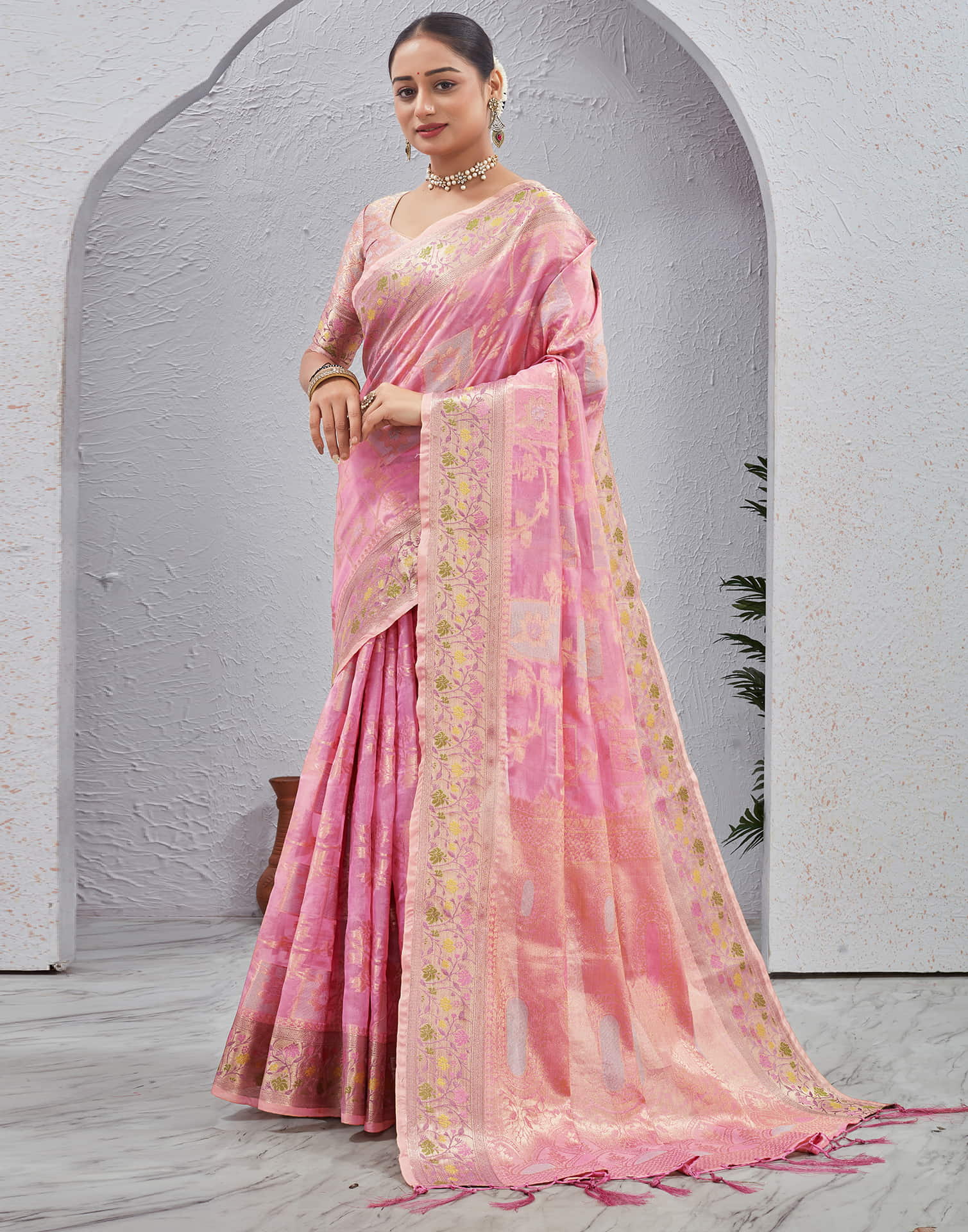 Pink Silk Woven Banarasi Saree