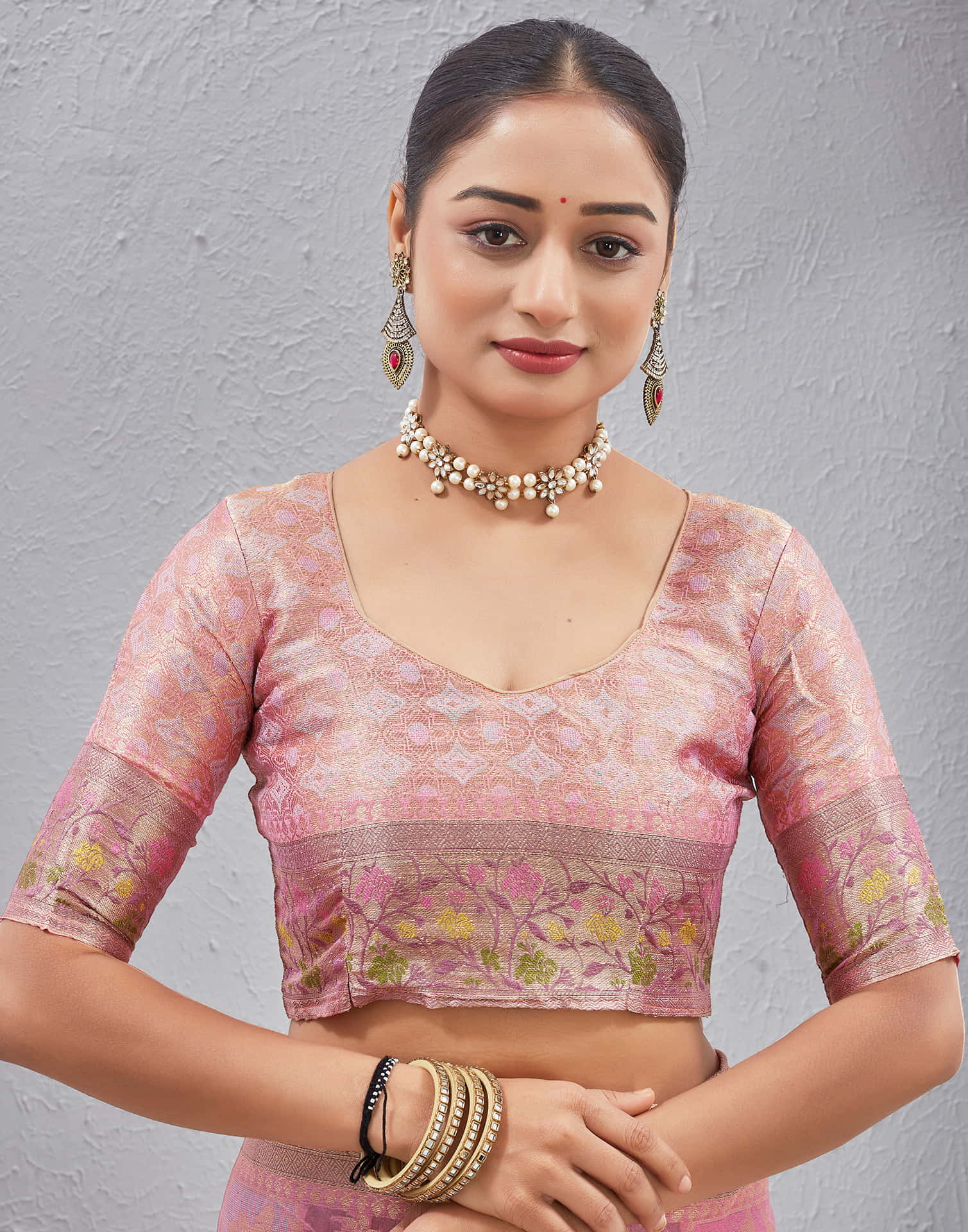 Pink Silk Woven Banarasi Saree