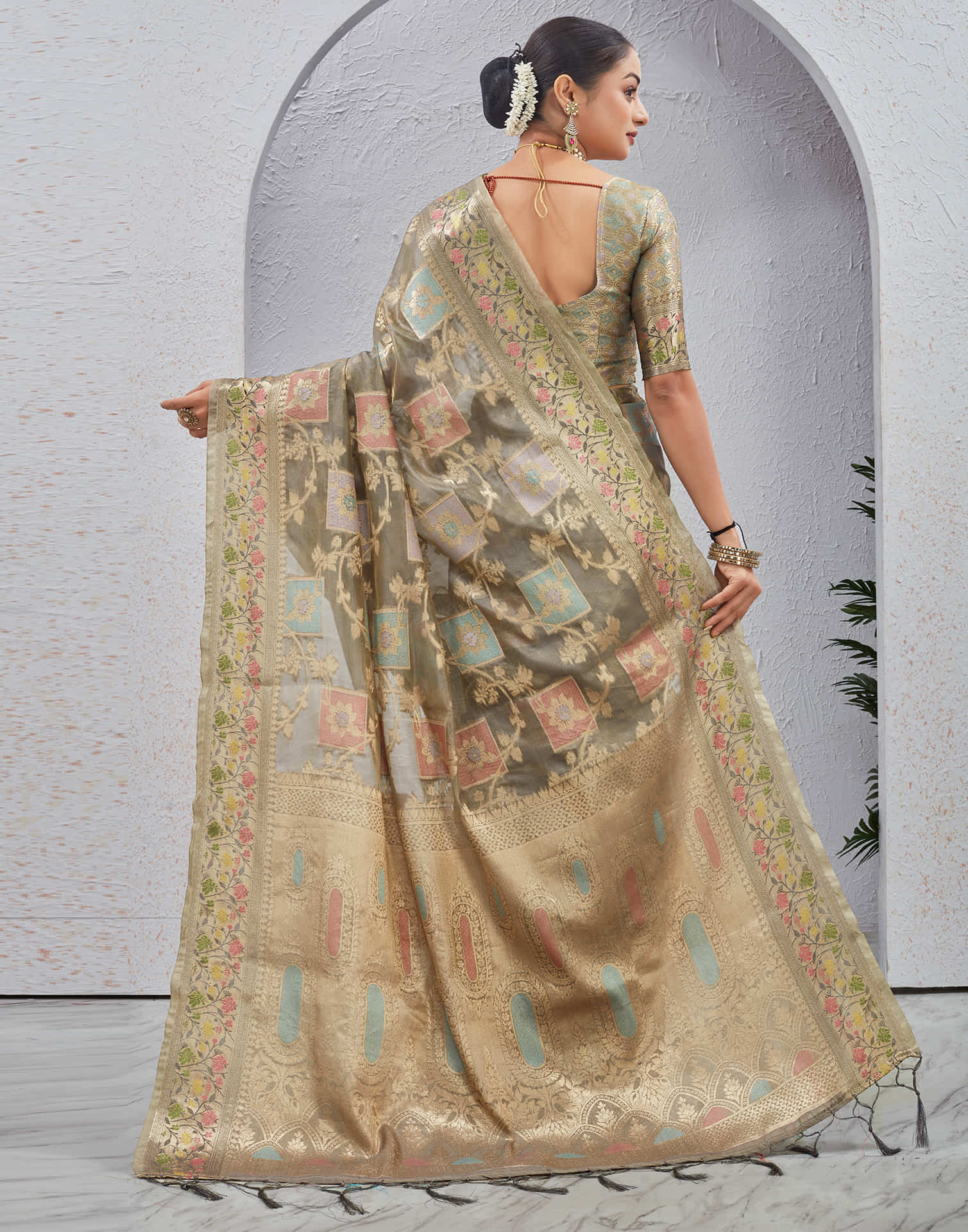 Grey Silk Woven Banarasi Saree