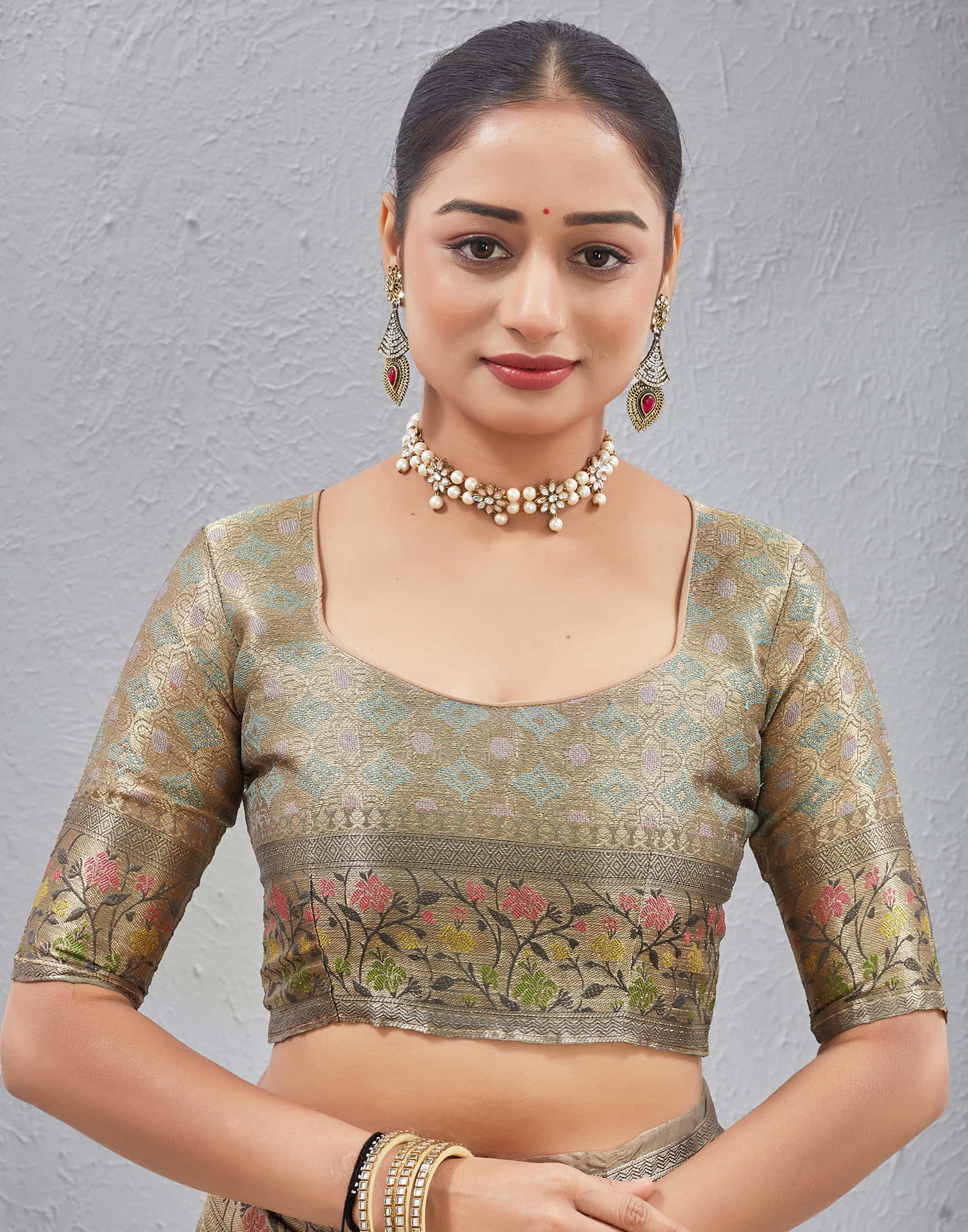 Grey Silk Woven Banarasi Saree