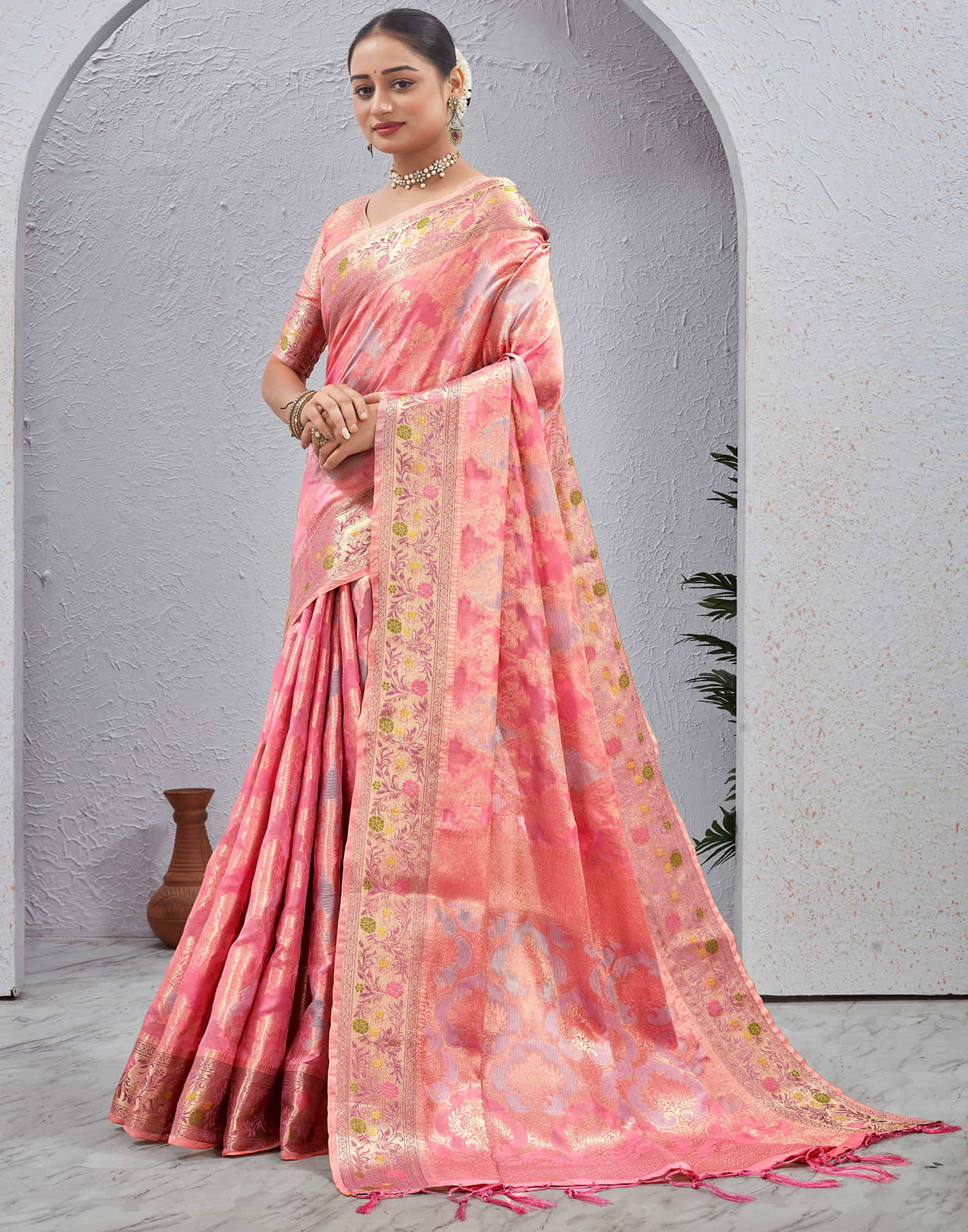 Pink Silk Woven Banarasi Saree