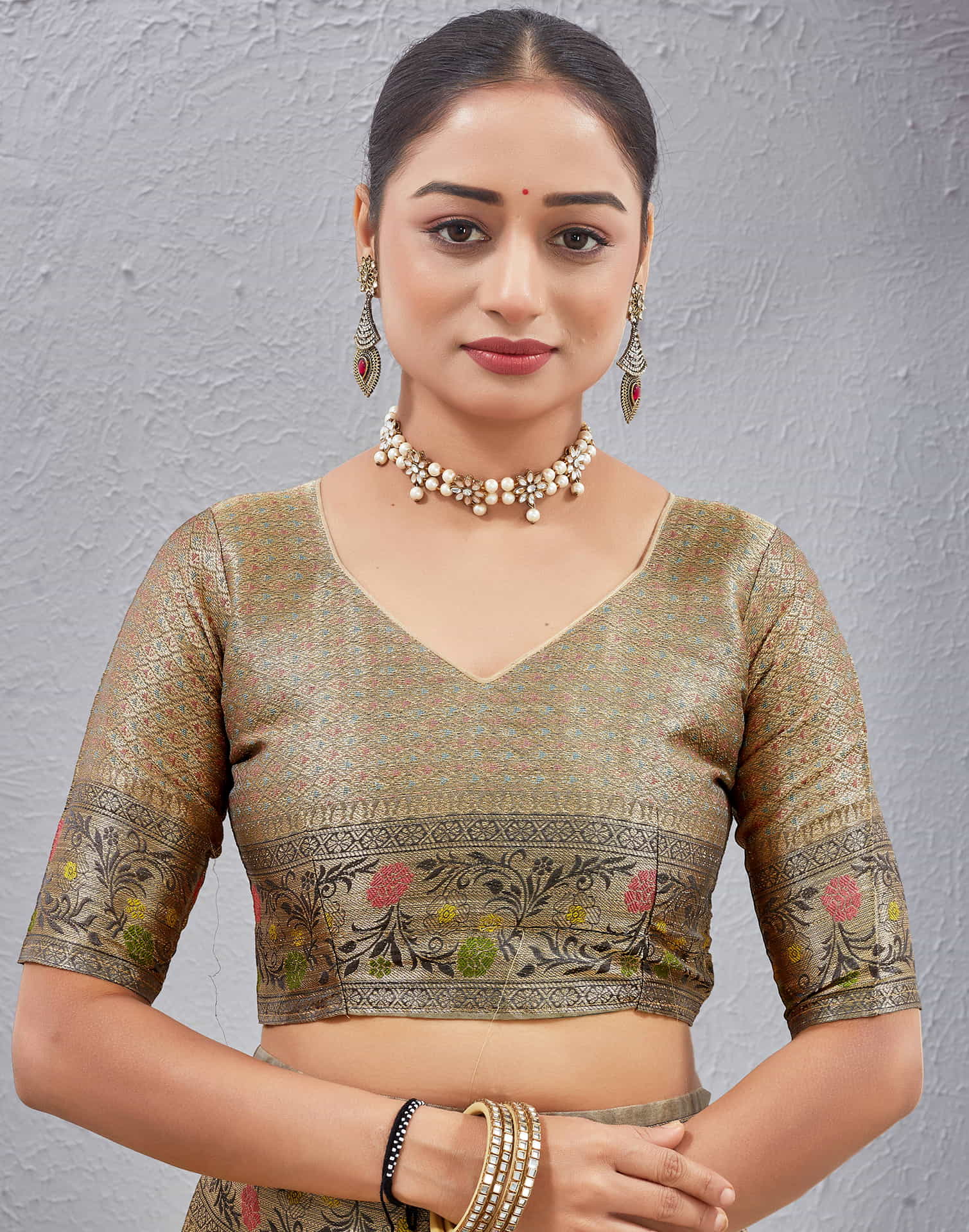 Grey Silk Woven Banarasi Saree