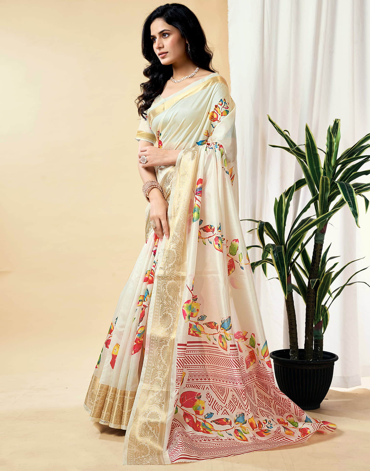 Off White Dola Silk Floral Printed Saree