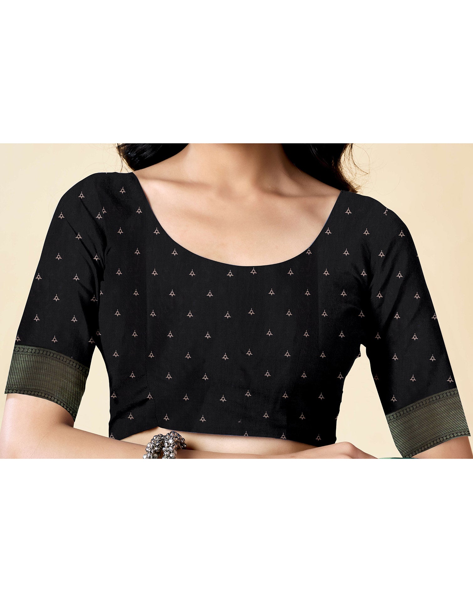 Black Dola Silk Floral Printed Saree