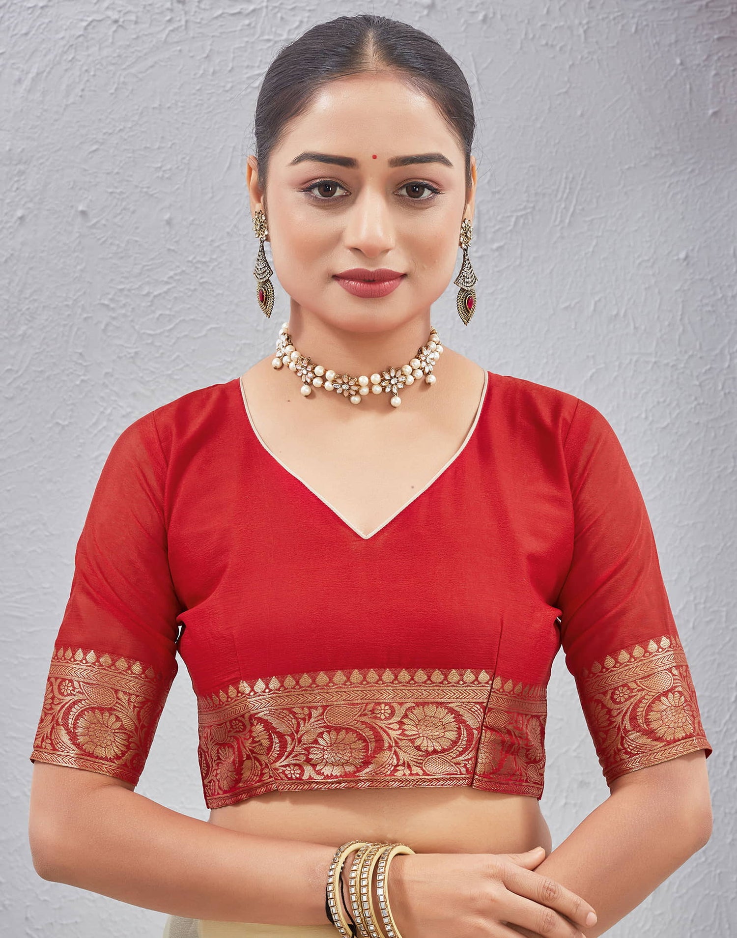 Cream Chinnon Woven Border Saree