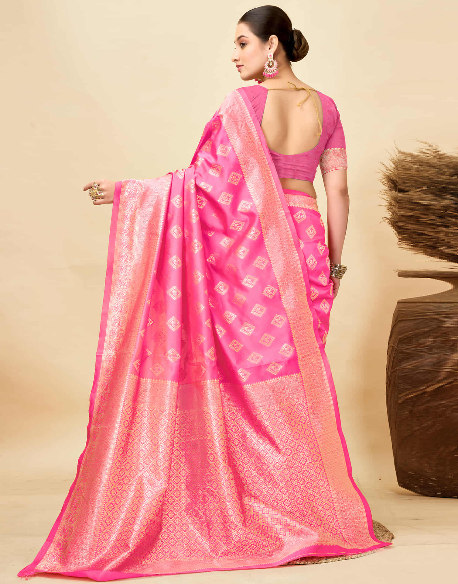 Pink Silk Woven Banarasi Saree