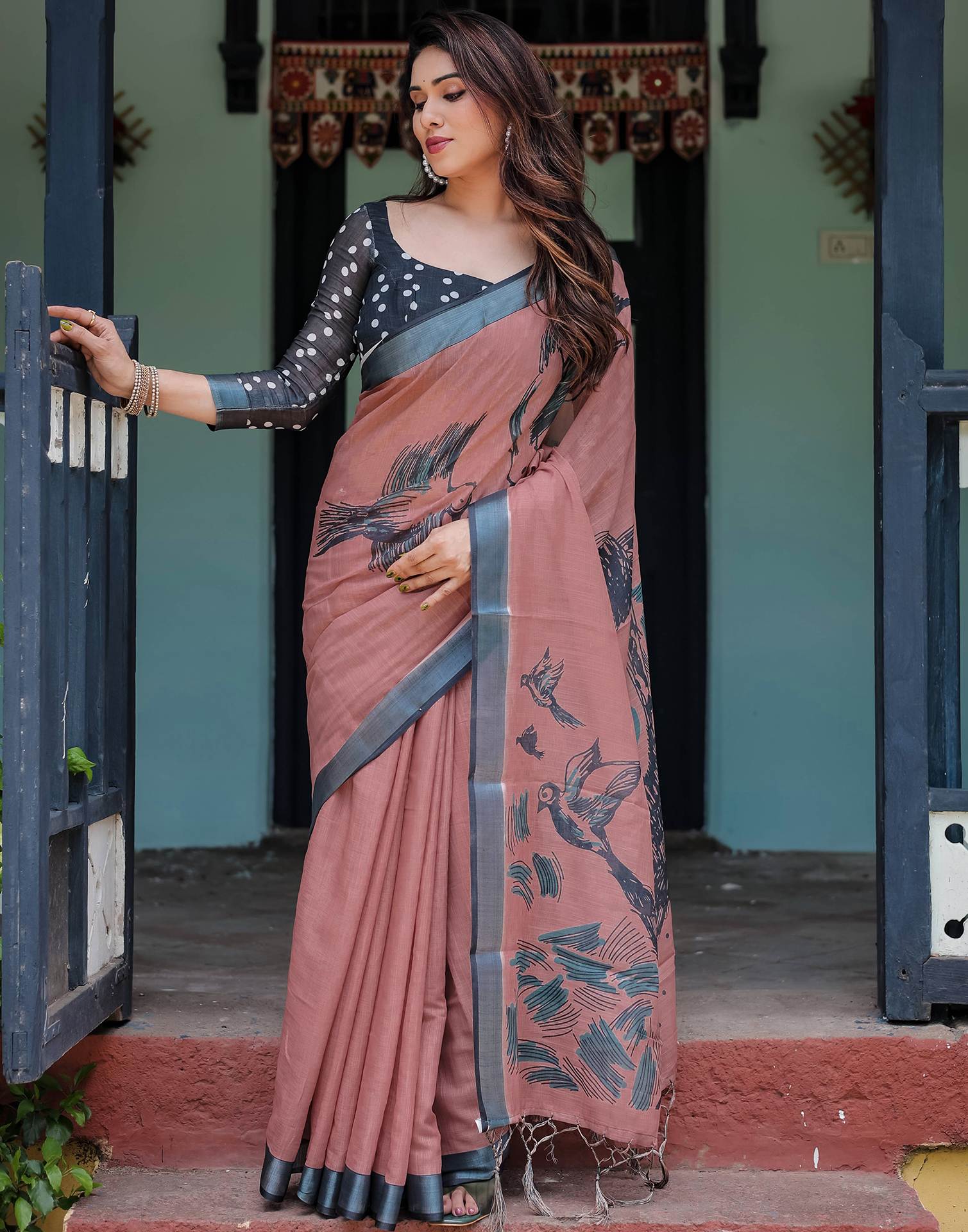 Chestnut Brown Linen Printed Saree