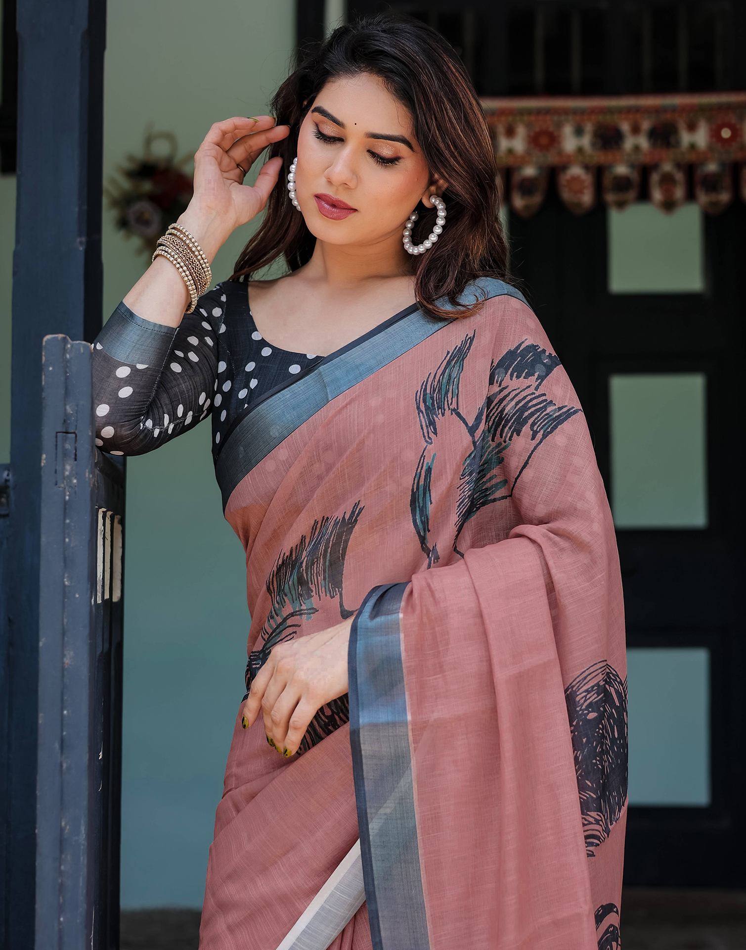 Chestnut Brown Linen Printed Saree