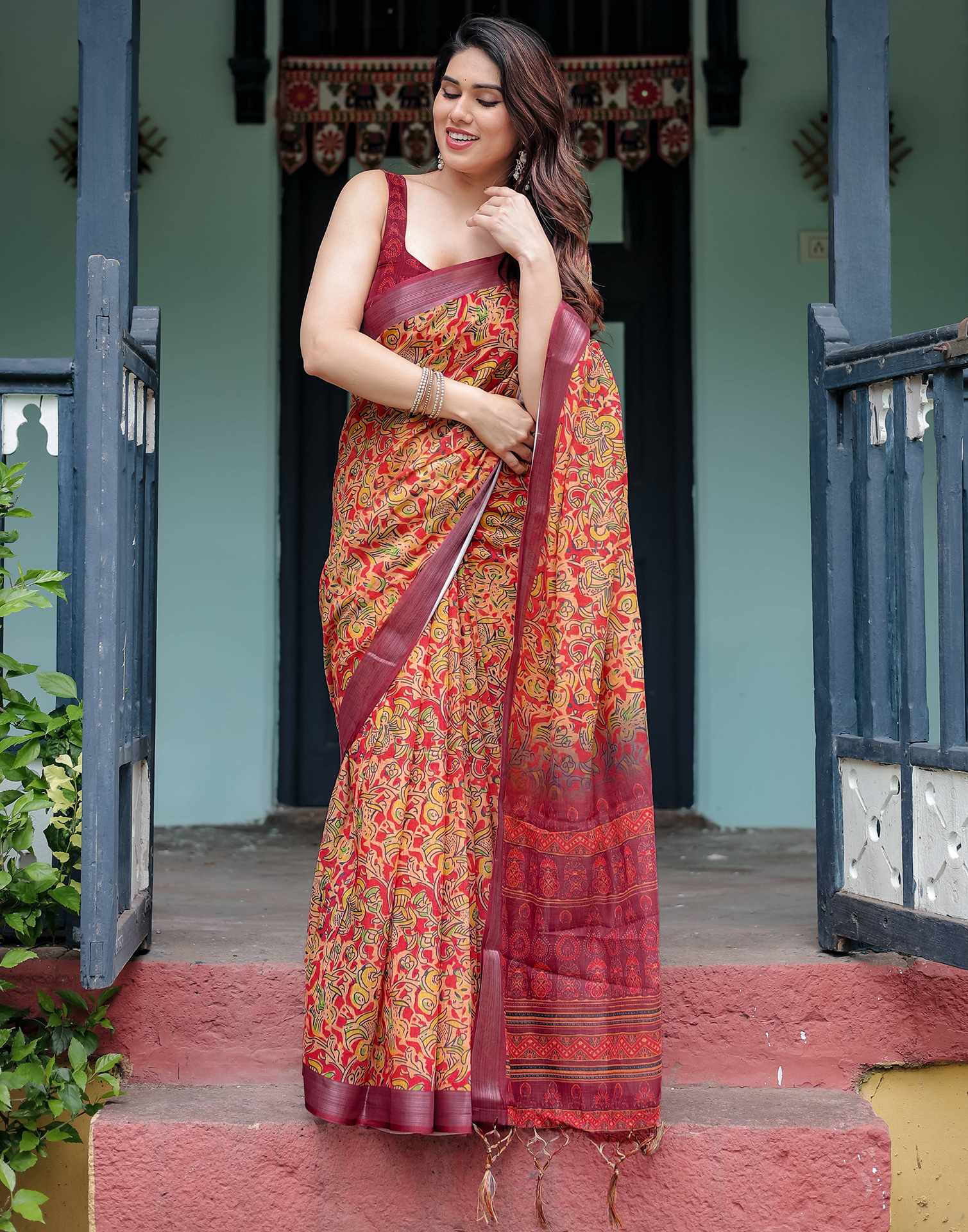 Pastel Yellow Linen Printed Saree