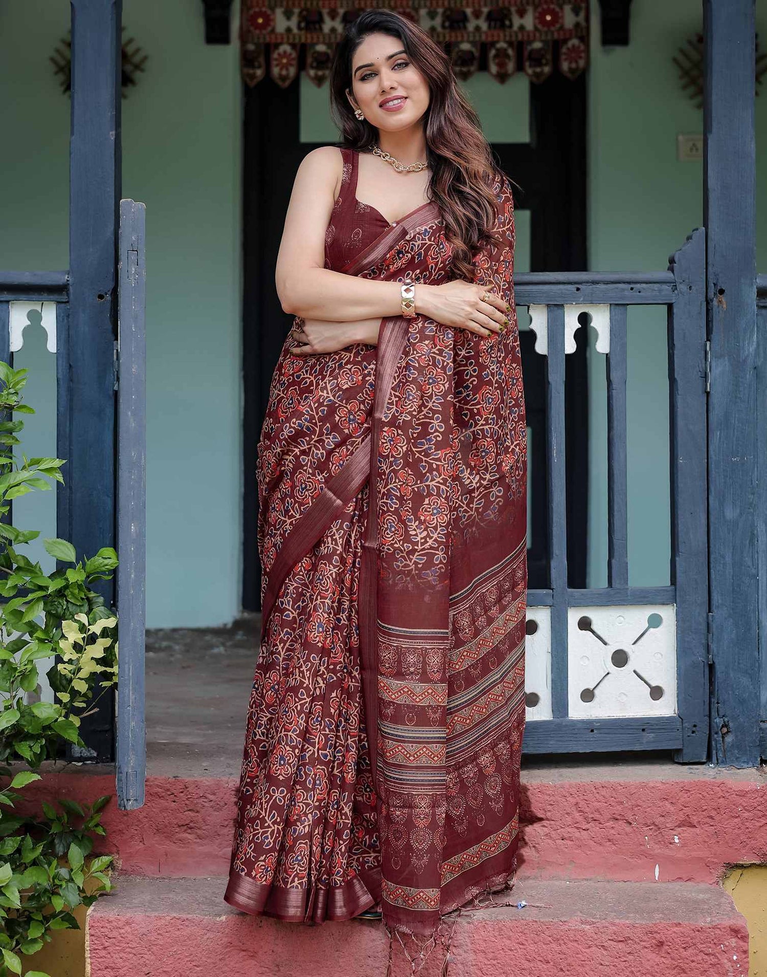 Maroon Linen Printed Saree