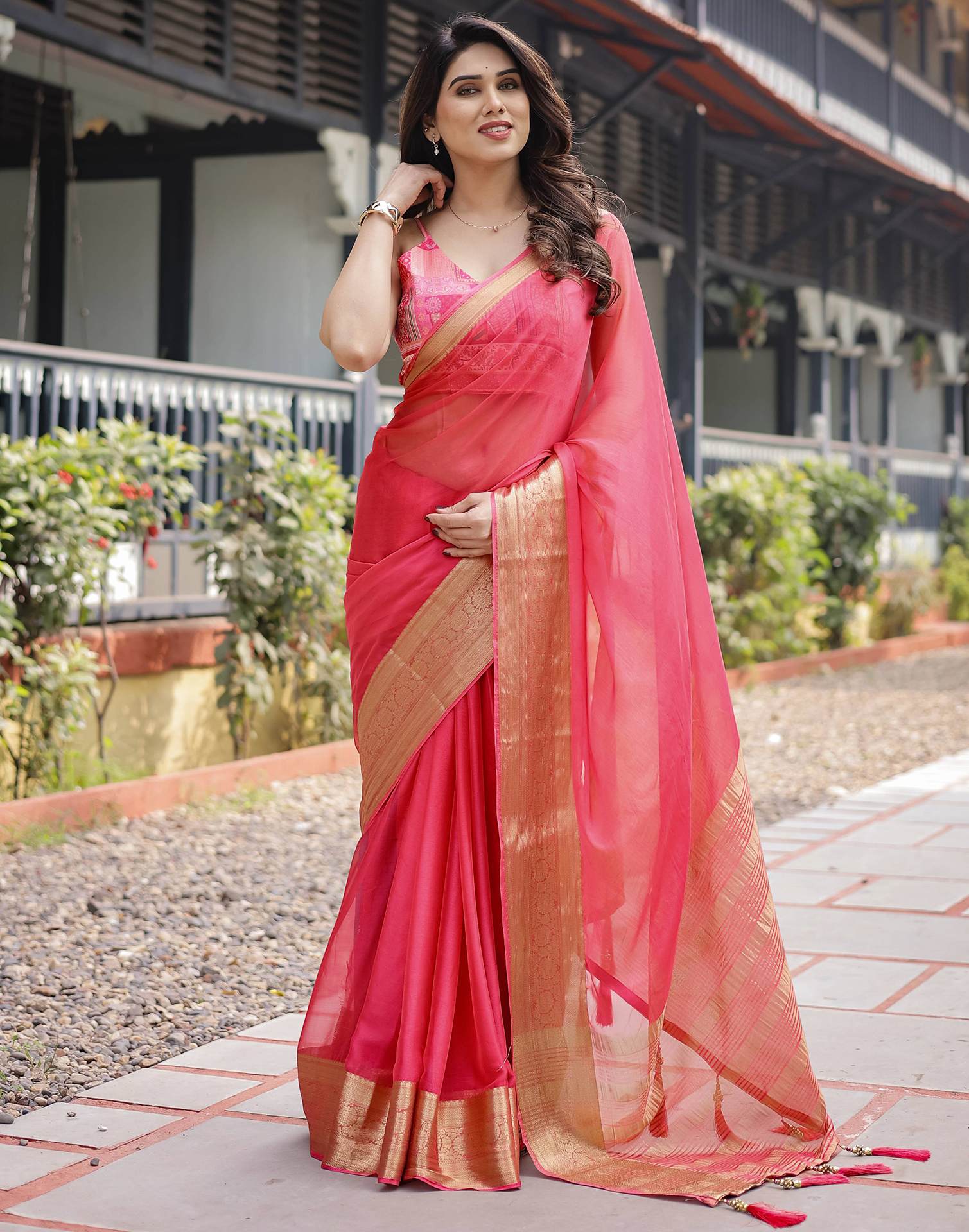 Pink Chiffon Woven Solid Saree