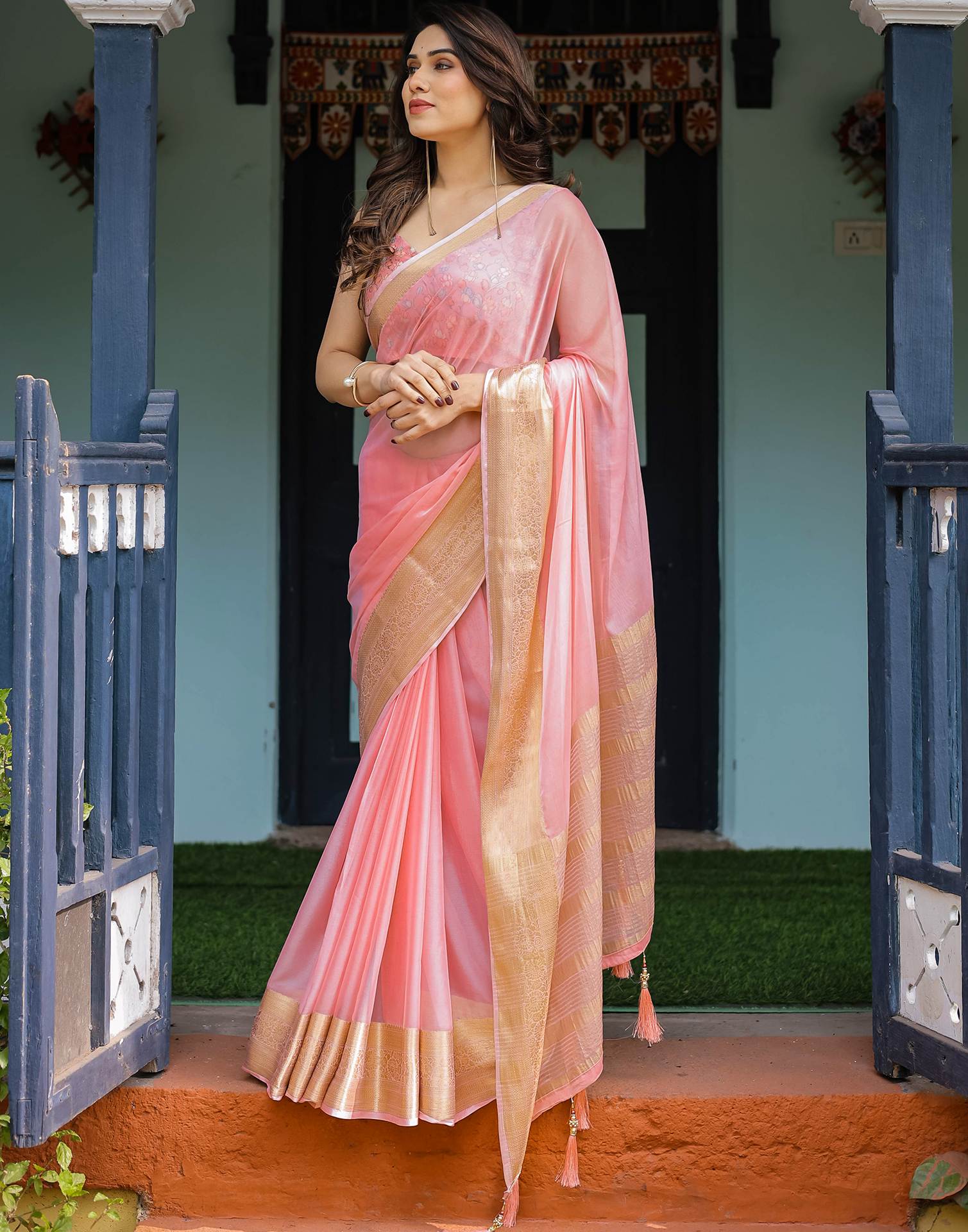 Light Pink Chiffon Woven Solid Saree