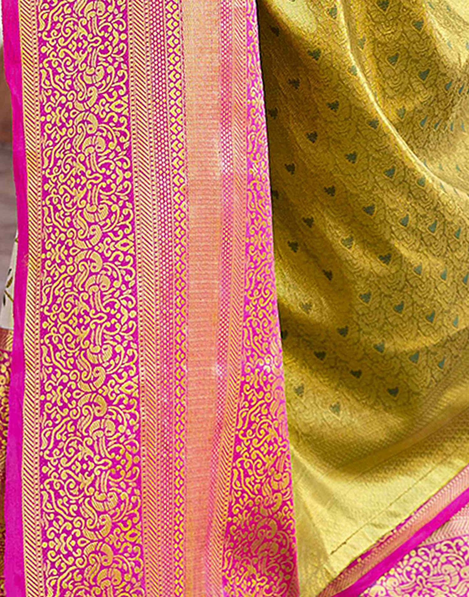 Off White Silk Woven Kanjivaram Saree