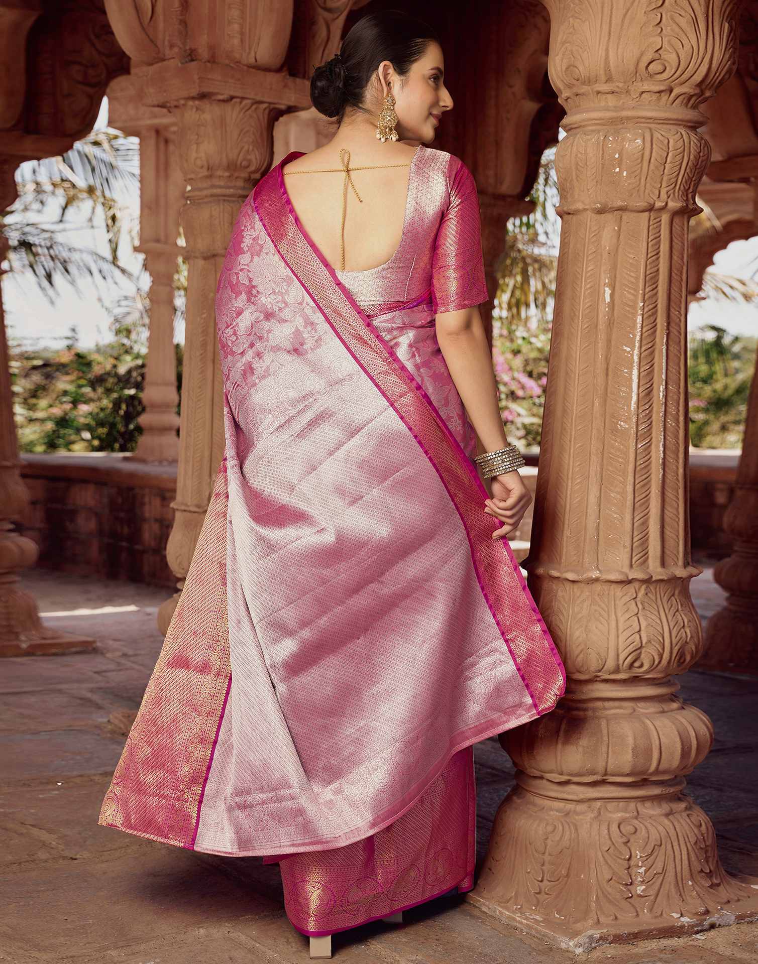 Pink Silk Woven Kanjivaram Saree