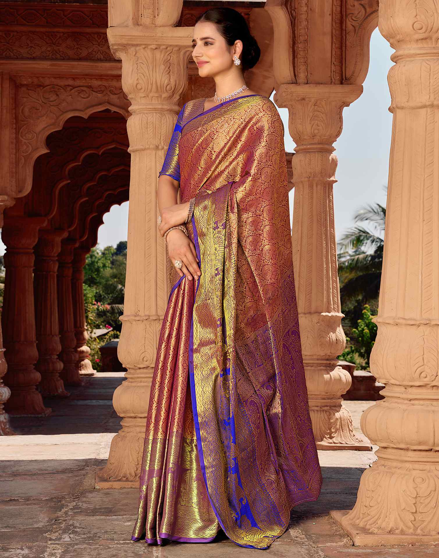Pink Silk Woven Kanjivaram Saree