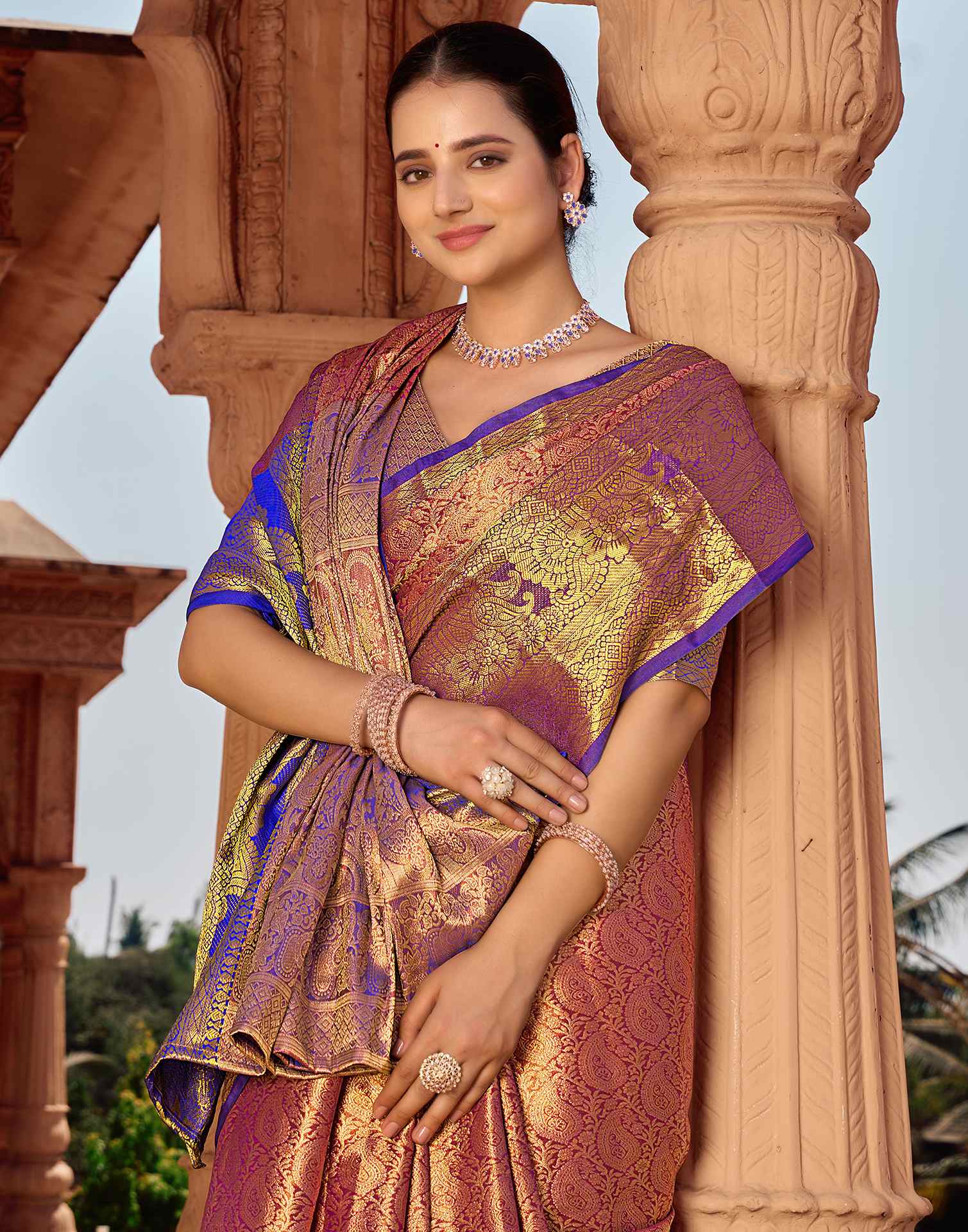 Pink Silk Woven Kanjivaram Saree