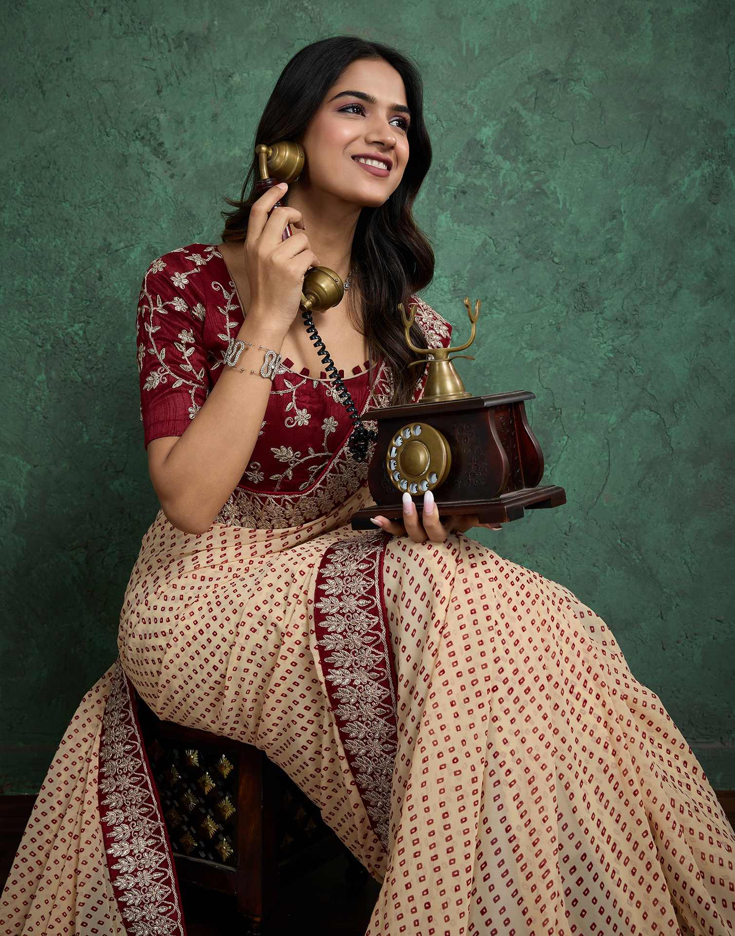 Dark Cream Georgette Printed Bandhani Saree