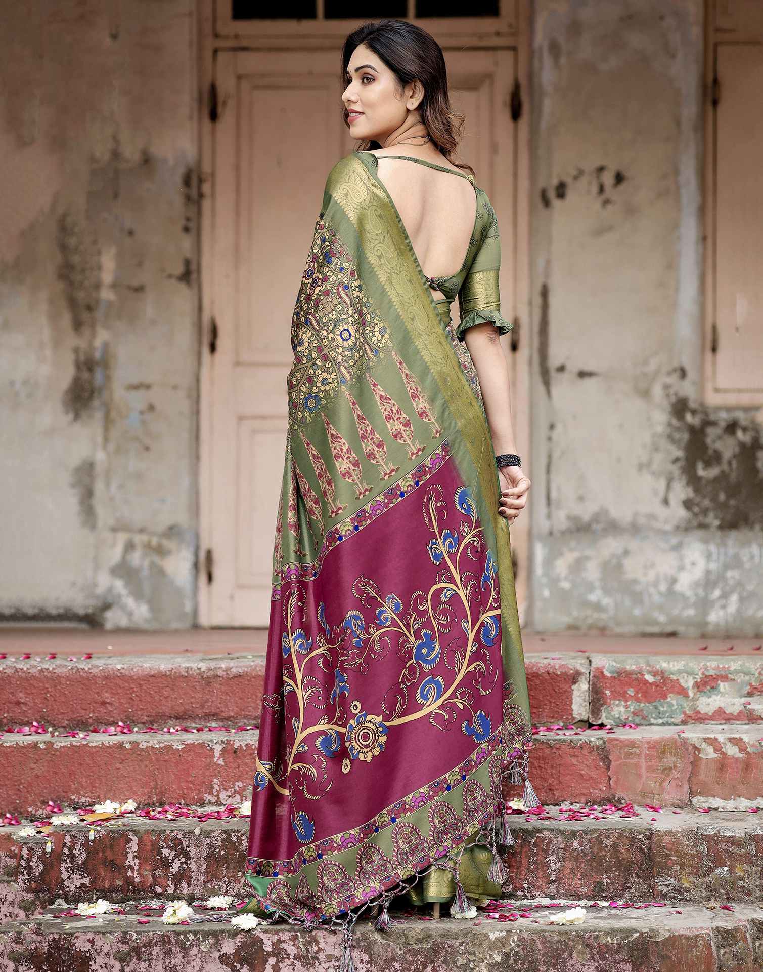 Dusty Green Tussar Silk Printed Kalamkari Saree