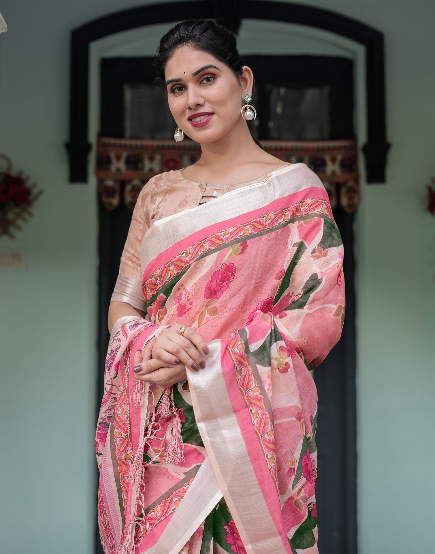 Pink Linen Printed Saree