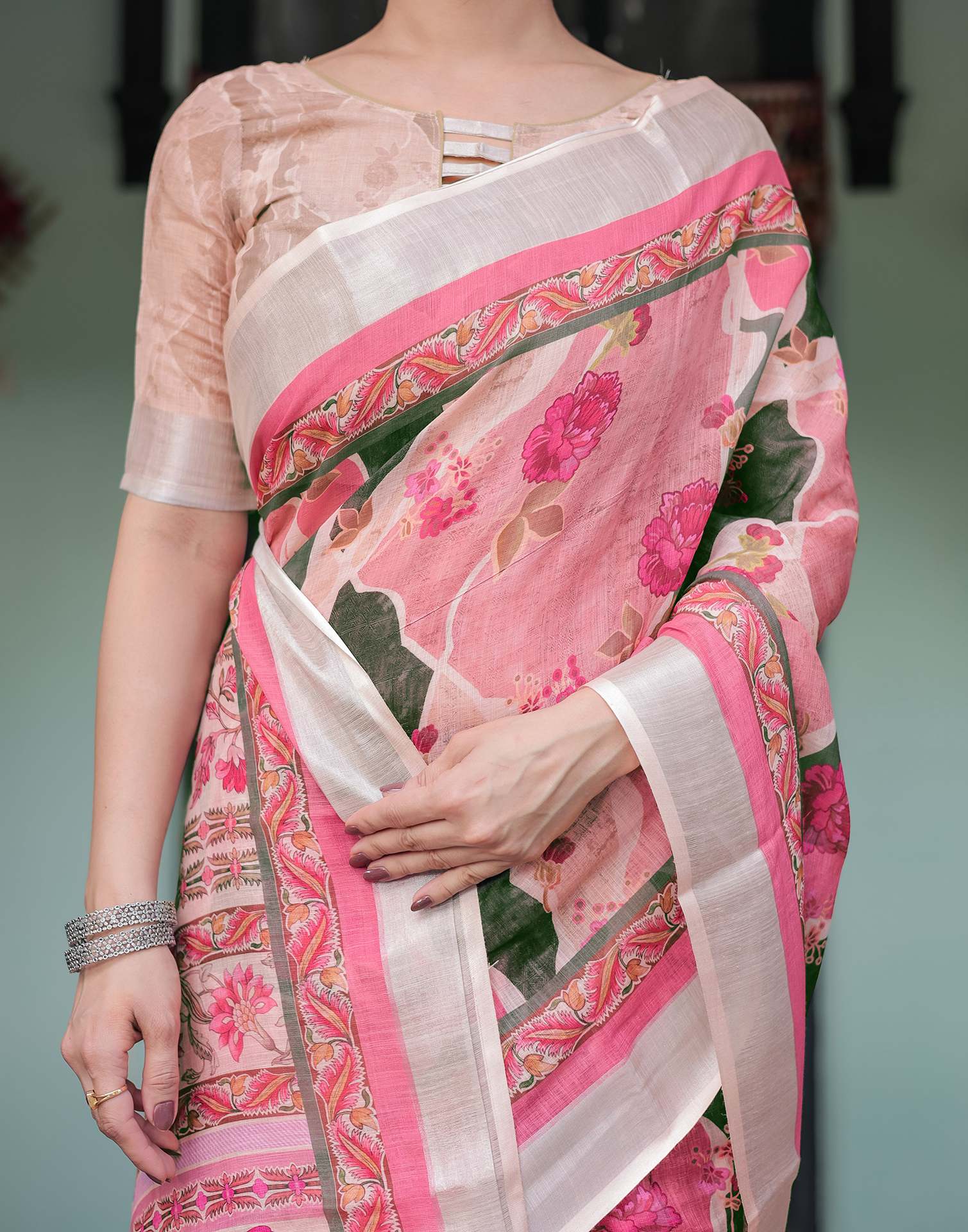 Pink Linen Printed Saree