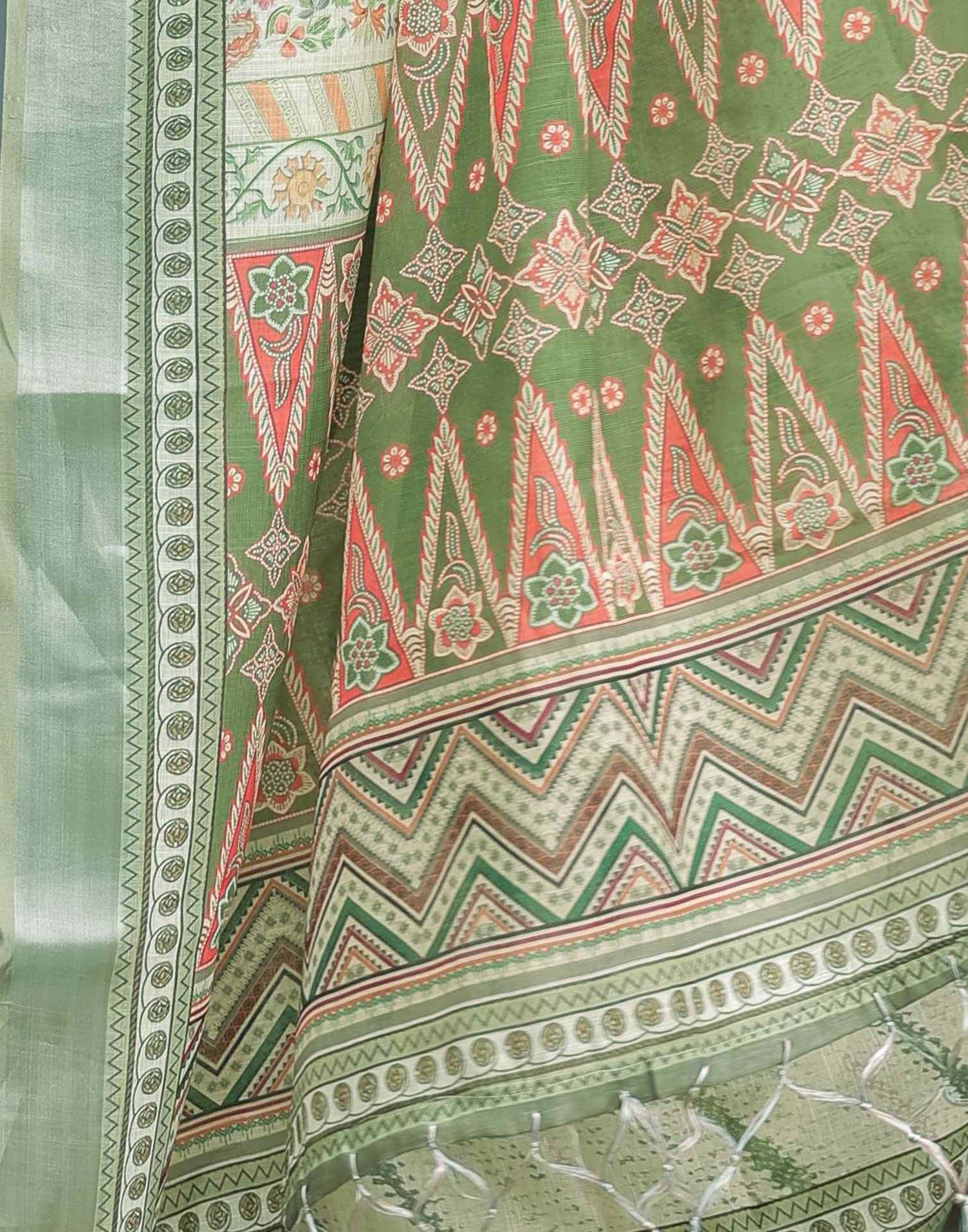 Off White Linen Printed Saree