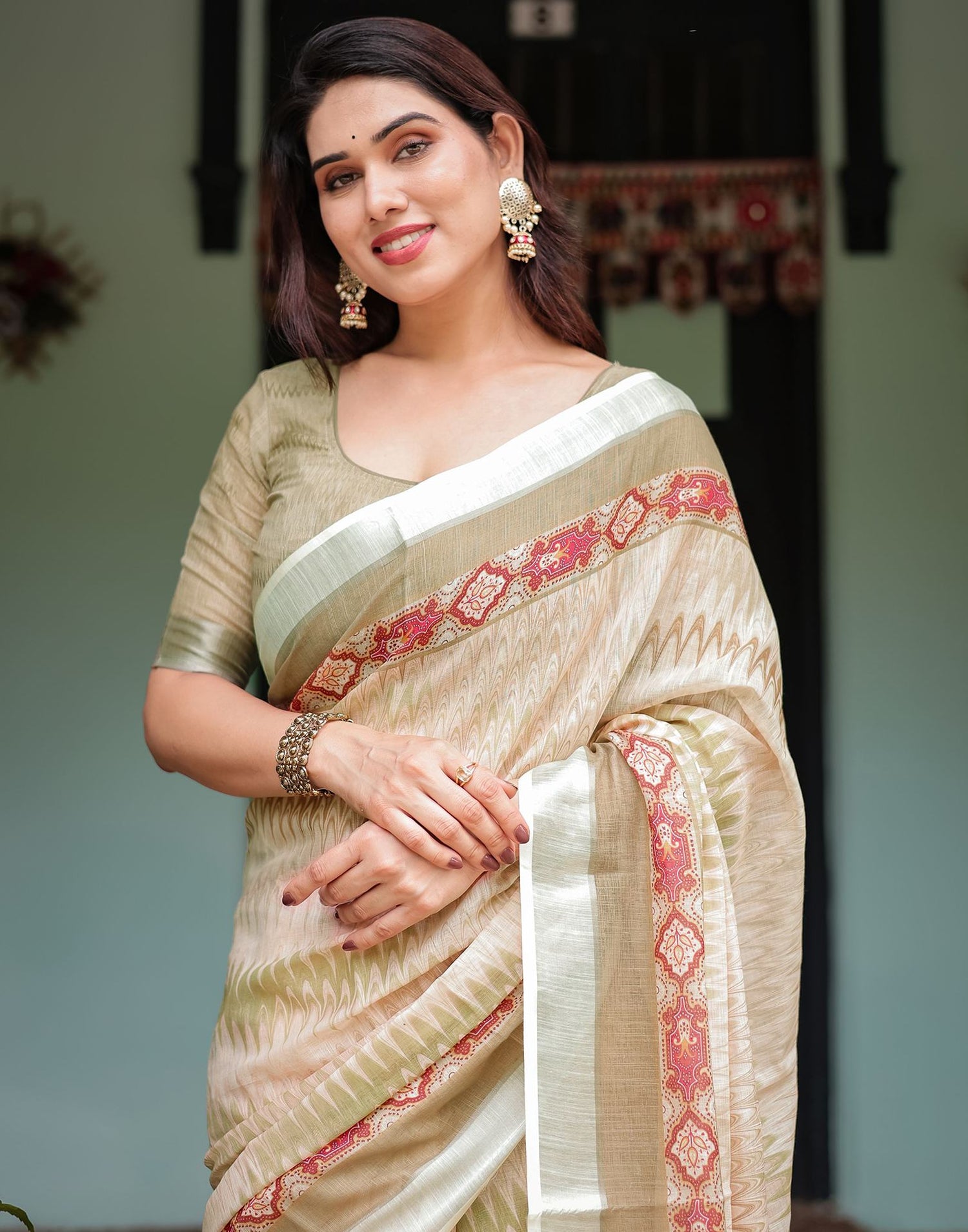 Light Beige Linen Printed Saree