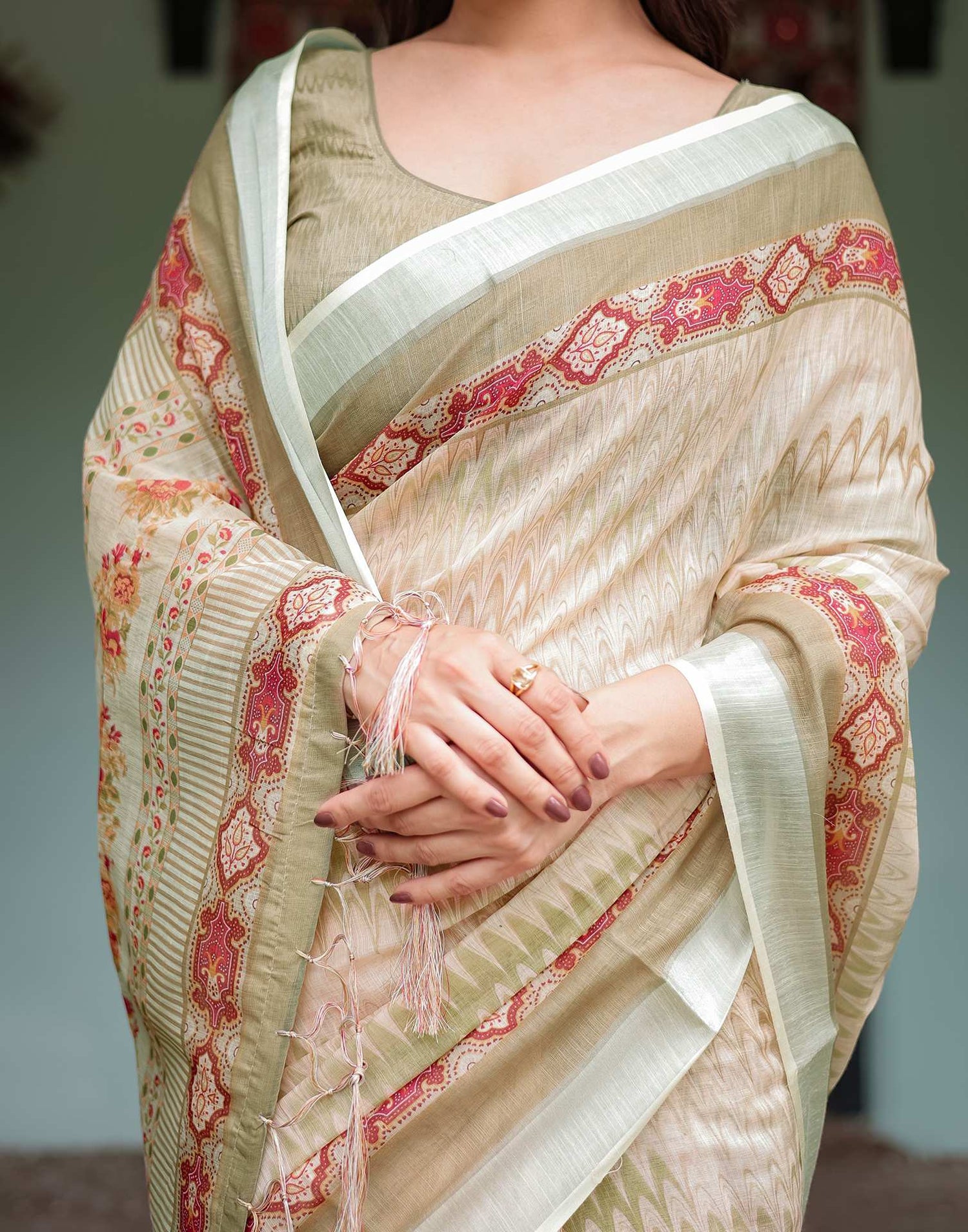 Light Beige Linen Printed Saree