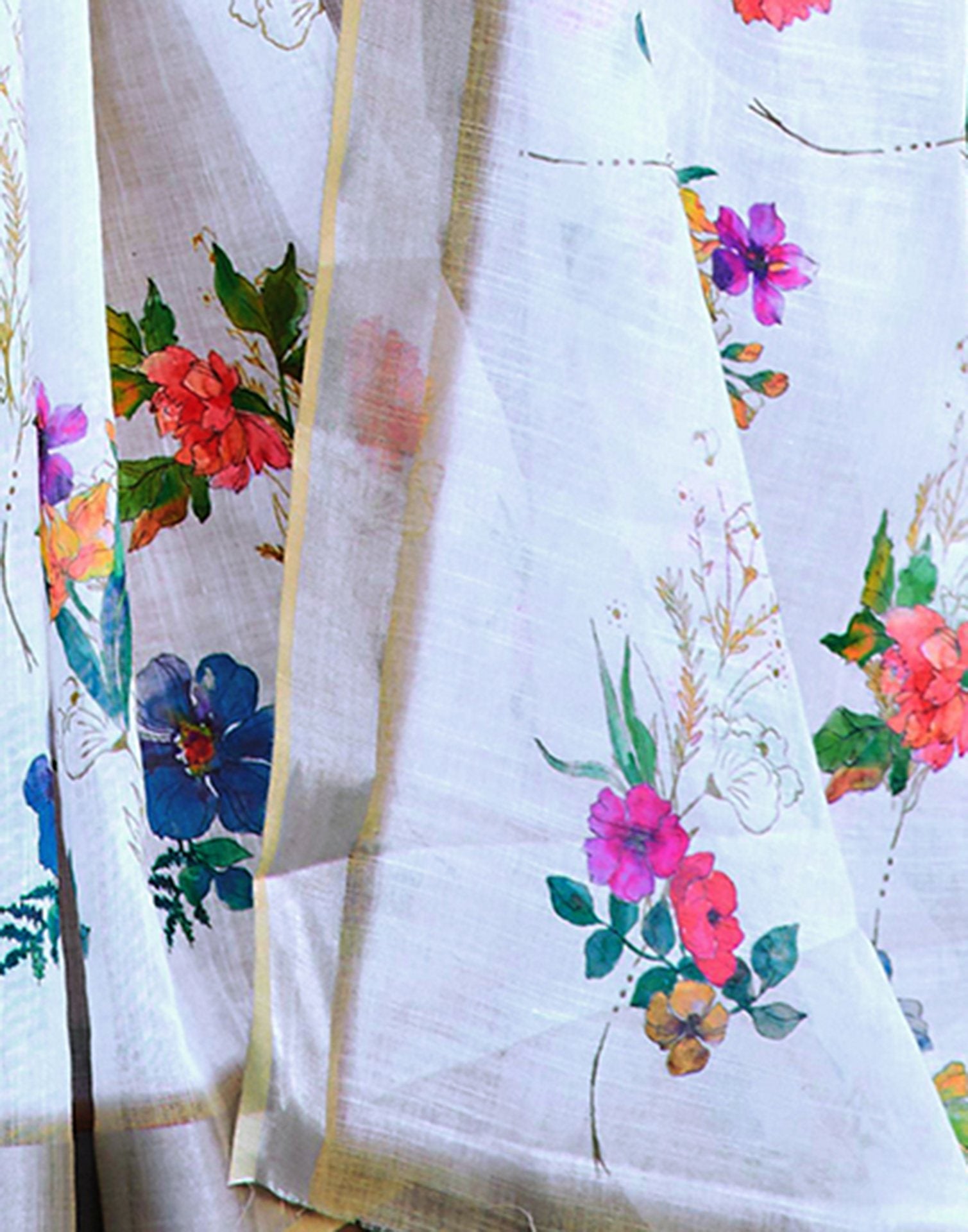 White Cotton Linen Printed Saree