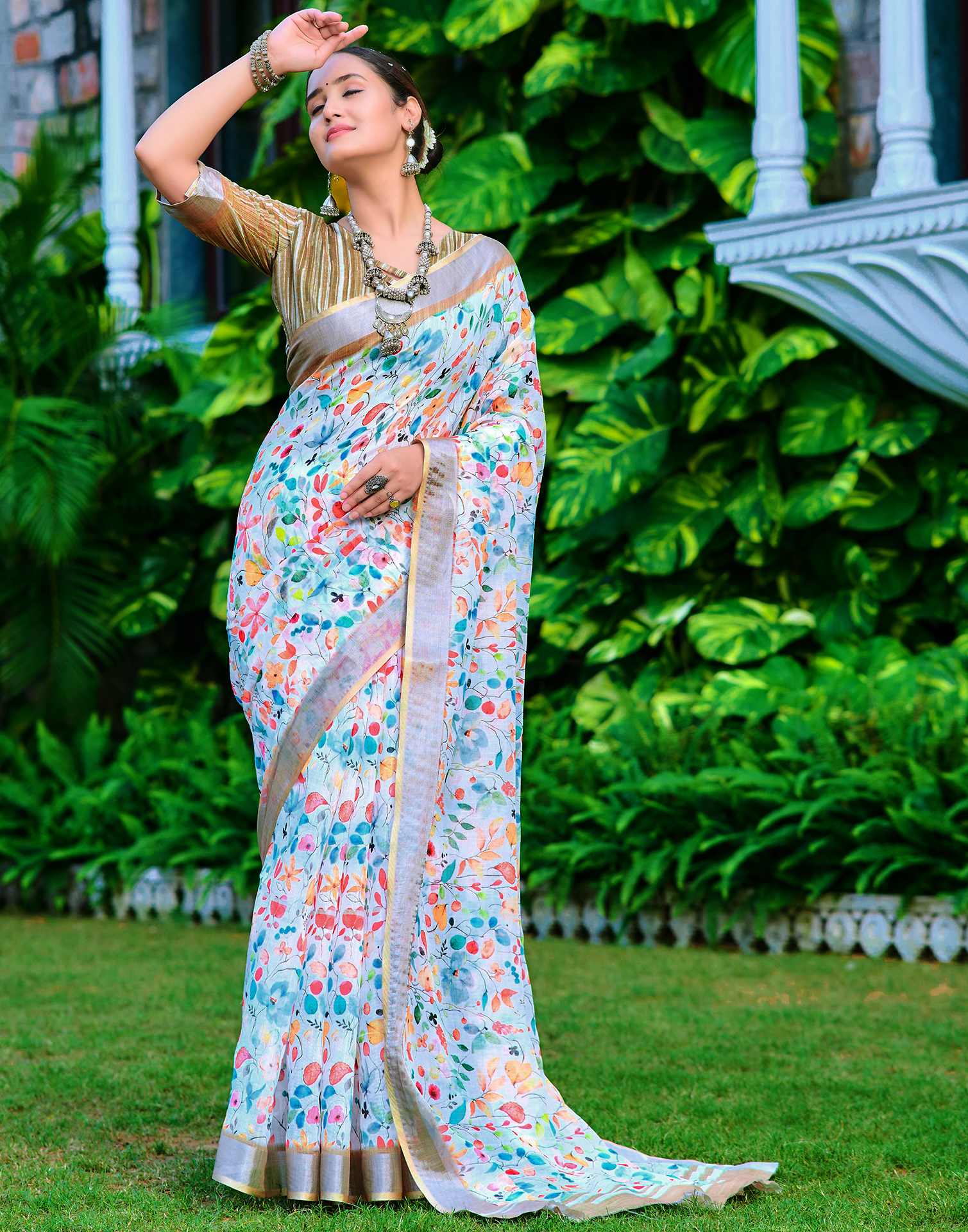 White Cotton Linen Printed Saree