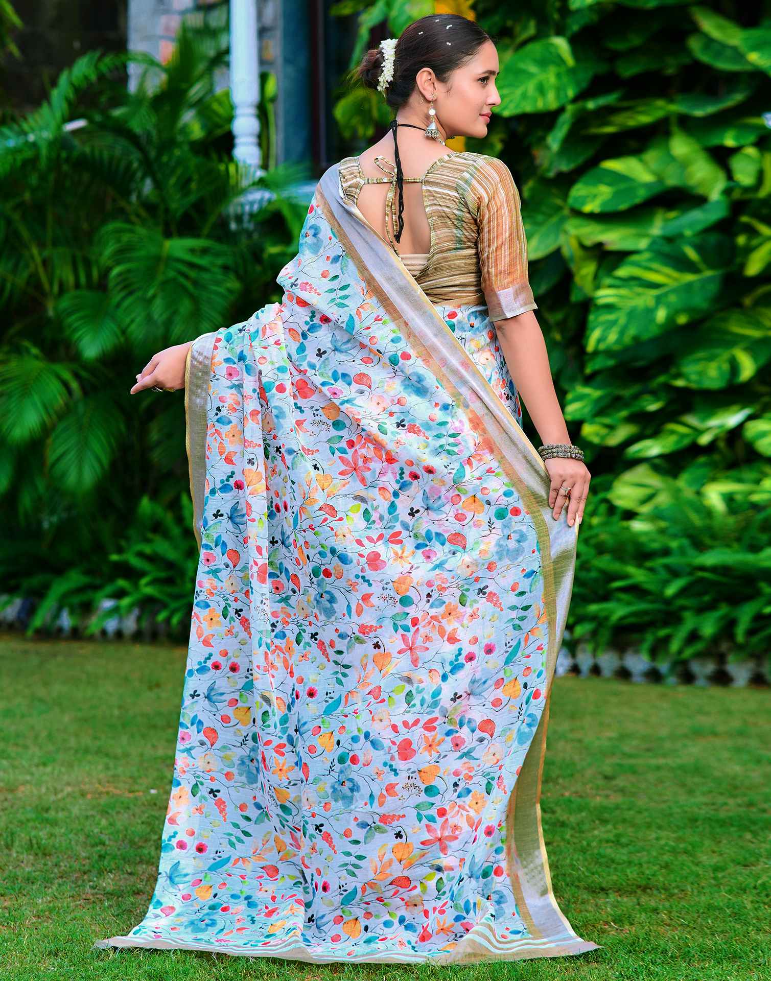 White Cotton Linen Printed Saree