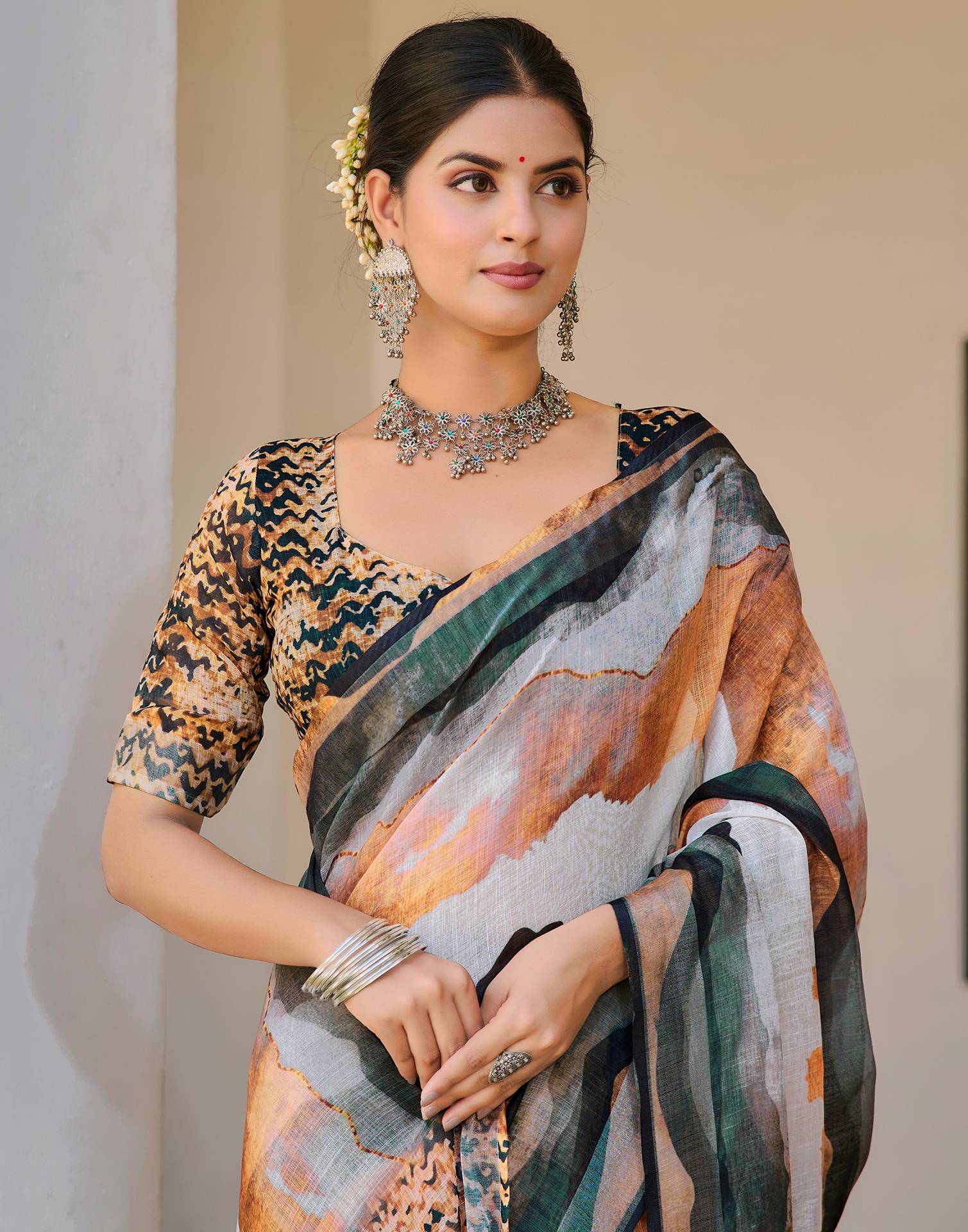 White Cotton Linen Printed Saree