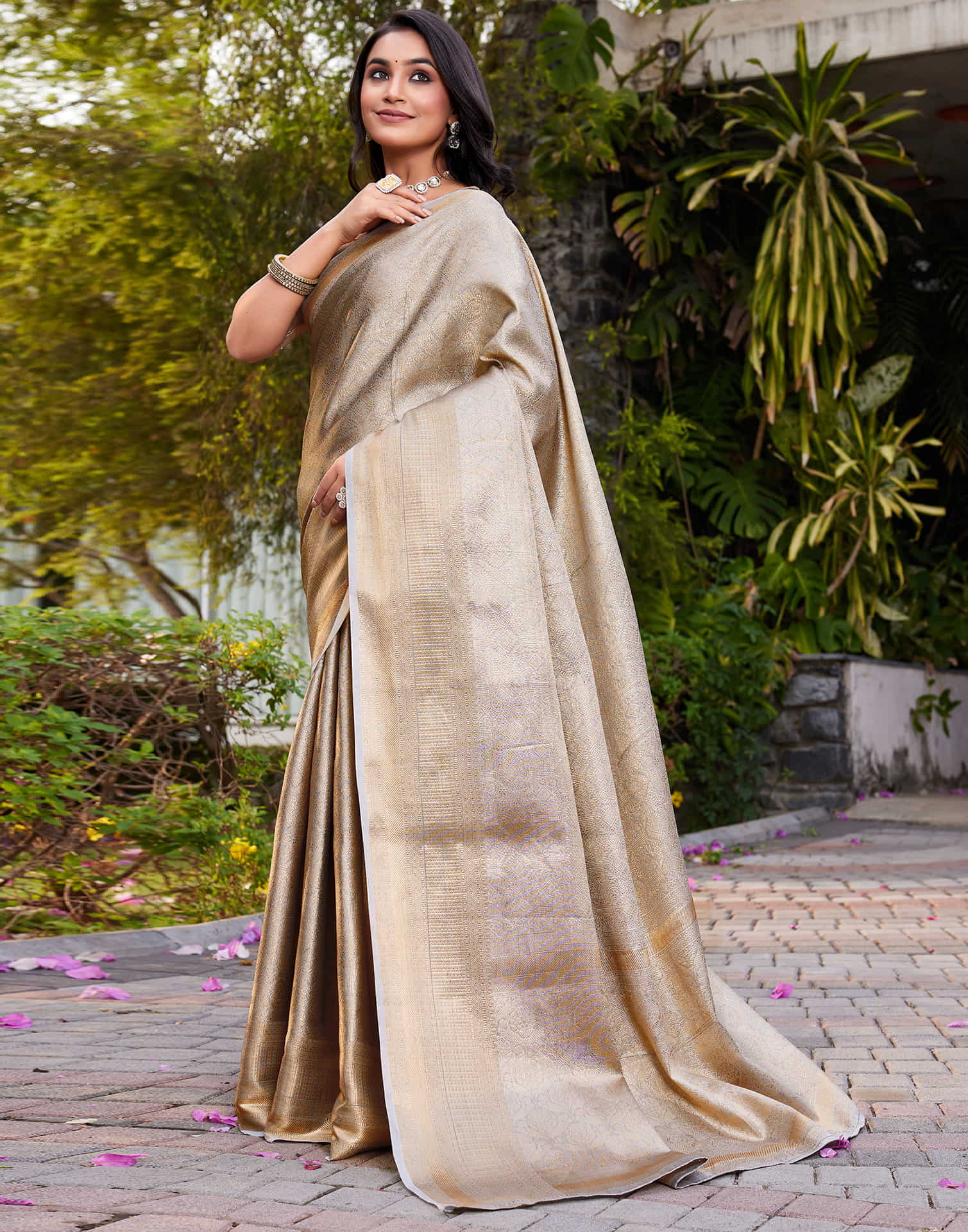 Golden Silk Woven Kanjivaram Saree