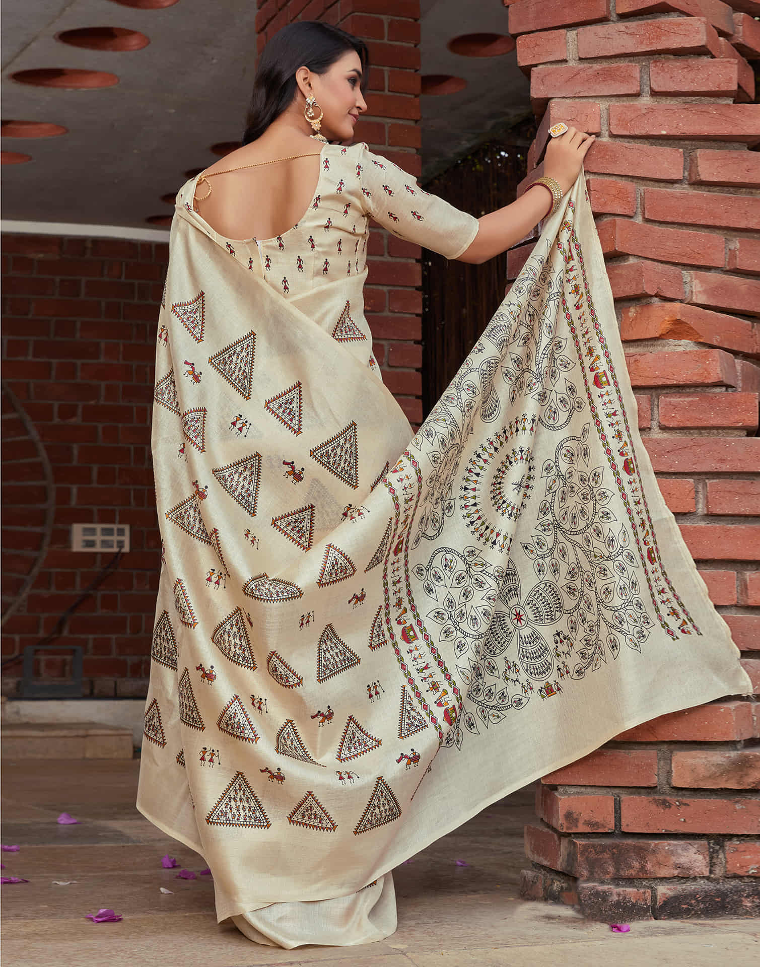 Beige Cotton Blend Warli Printed Saree