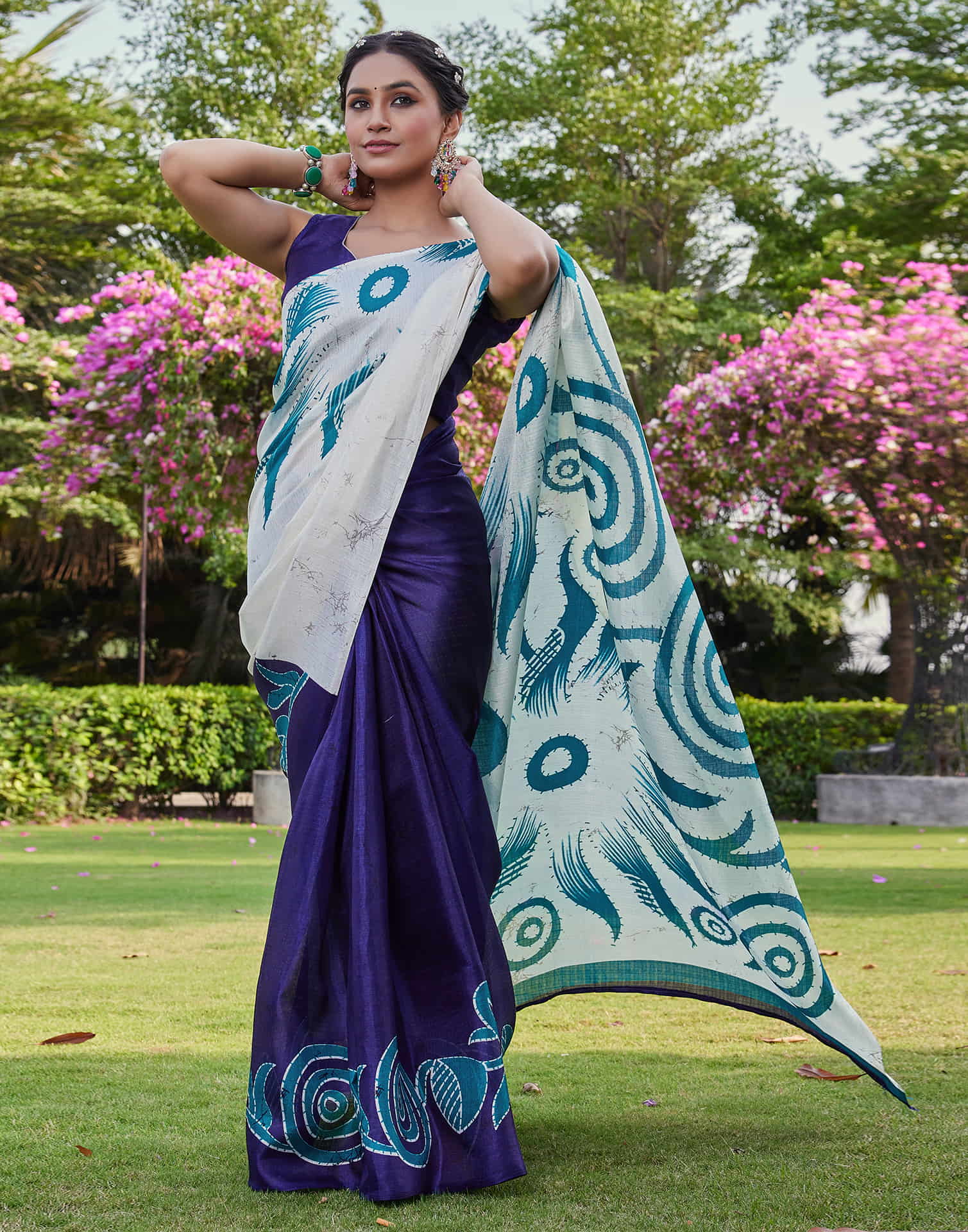 White Cotton Blend Printed Saree