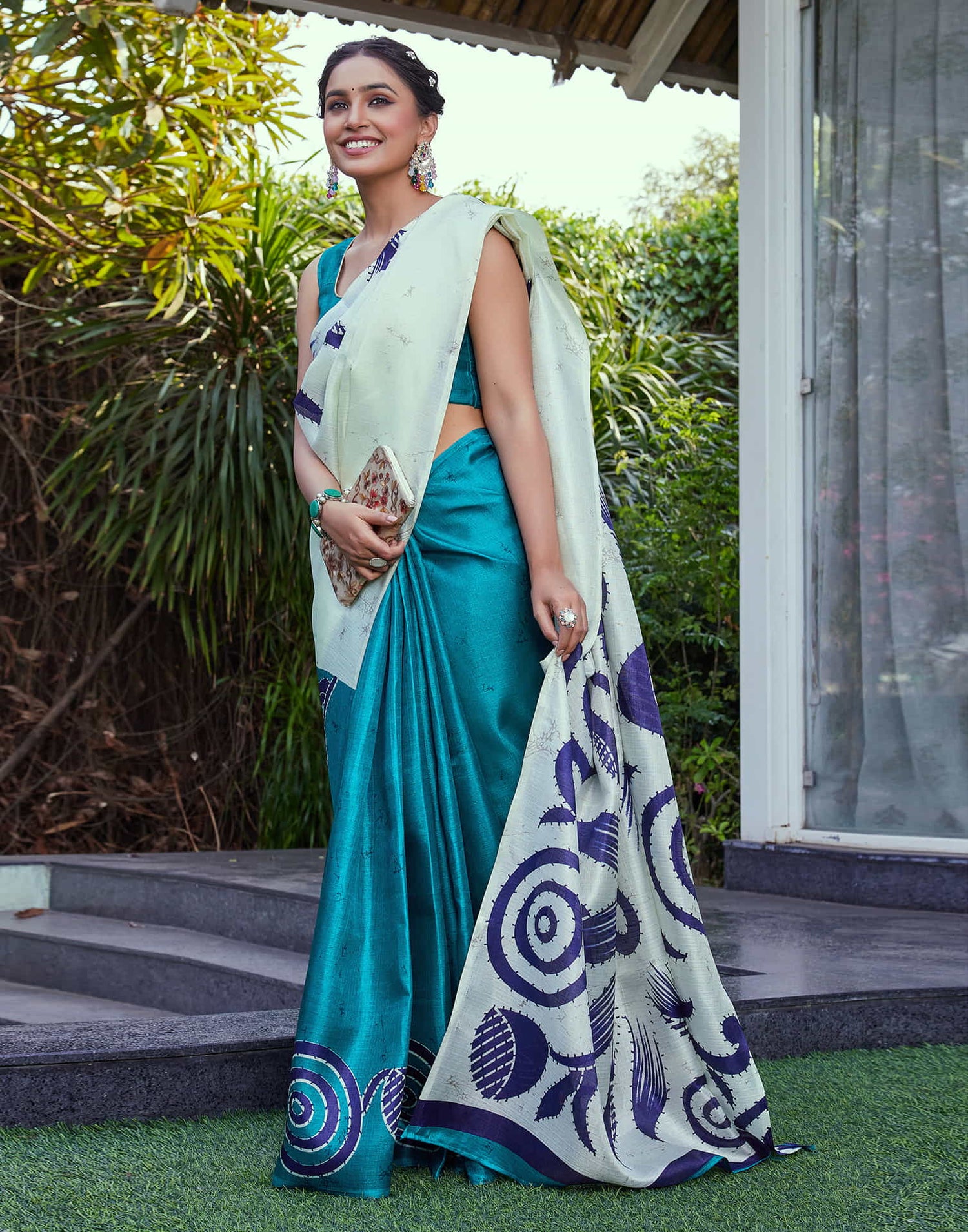 White Cotton Blend Printed Saree