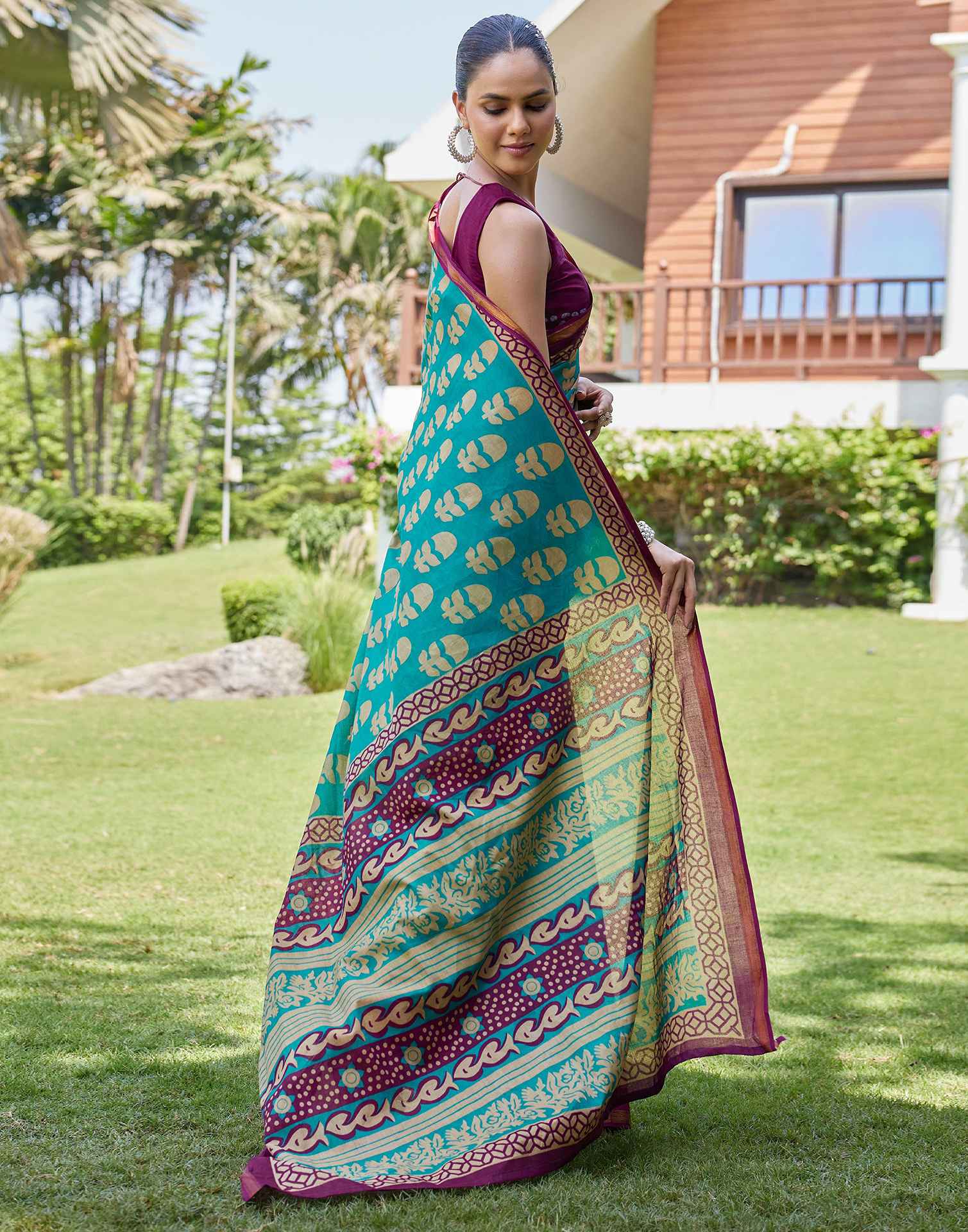 Teal Green Cotton Printed Saree