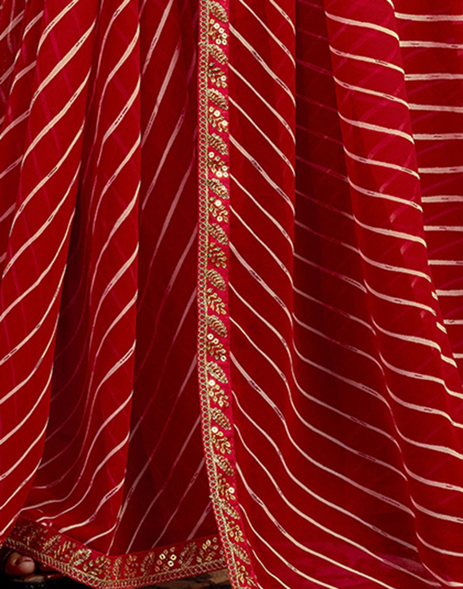 Red Georgette Laheriya Printed Saree
