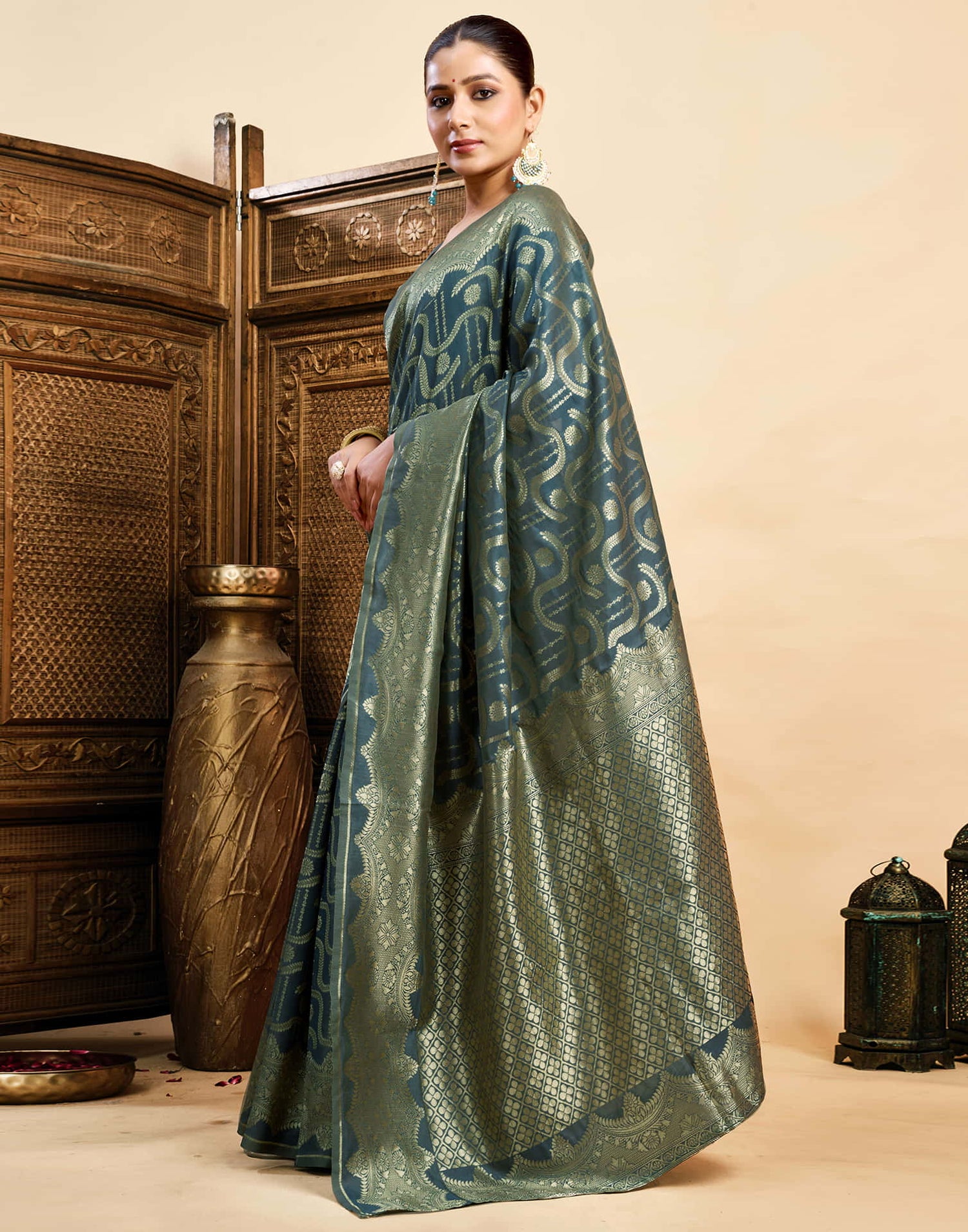 Dark Rama Green Silk Woven Saree