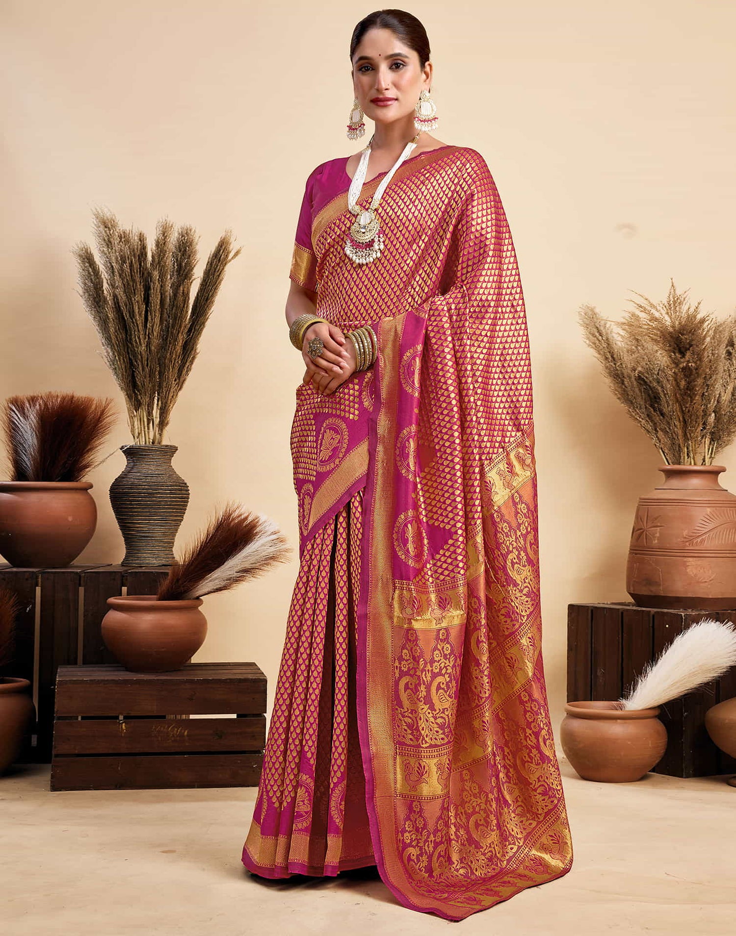 Rani Pink Silk Woven Kanjivaram Saree