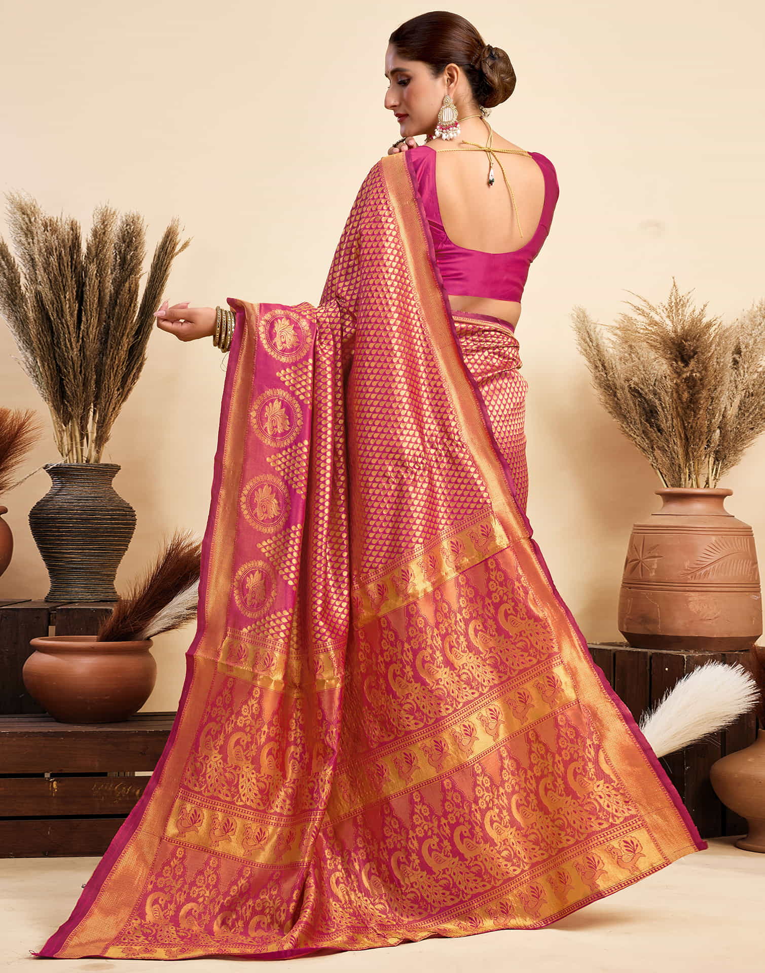 Rani Pink Silk Woven Kanjivaram Saree